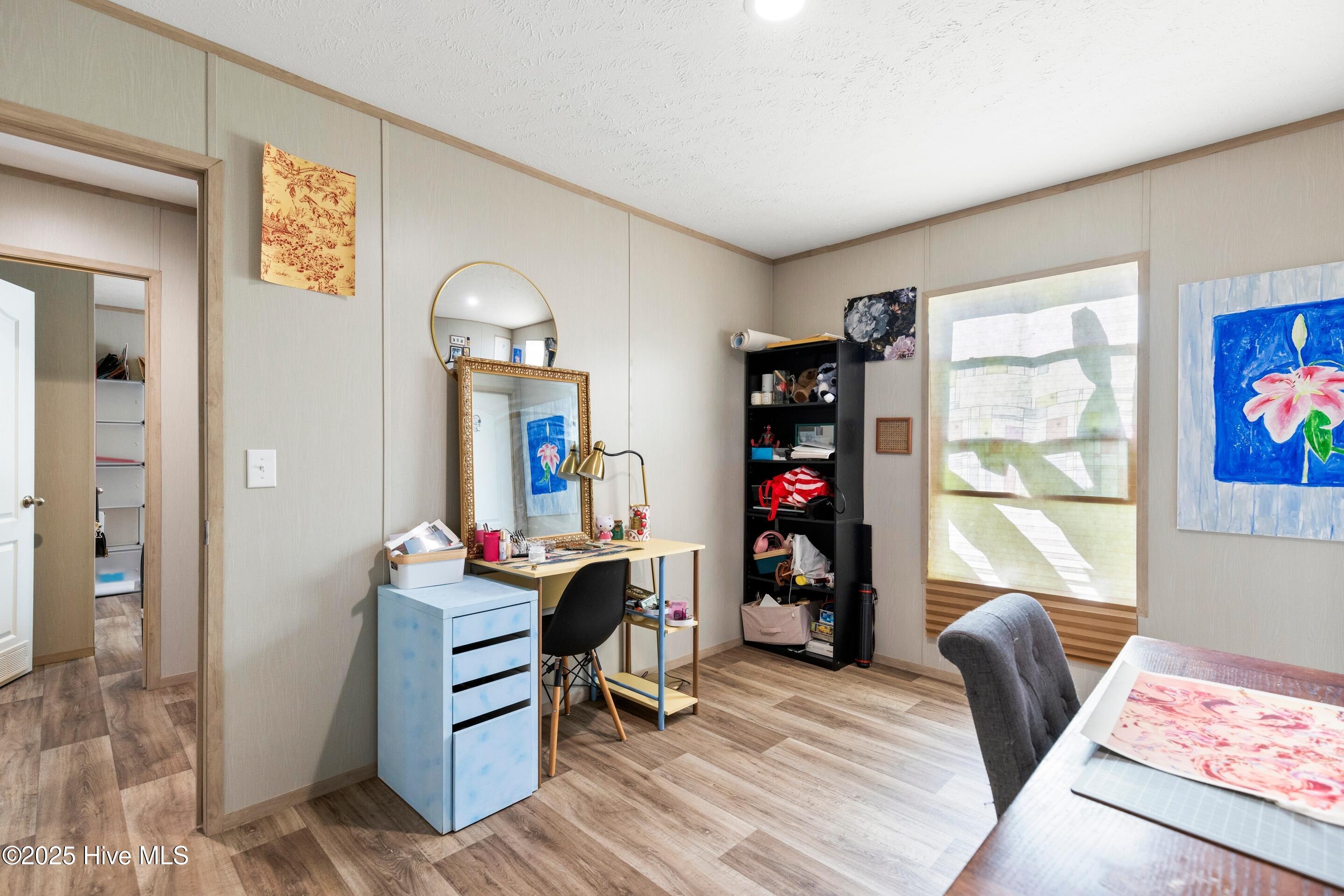 100542146 | Photo 22