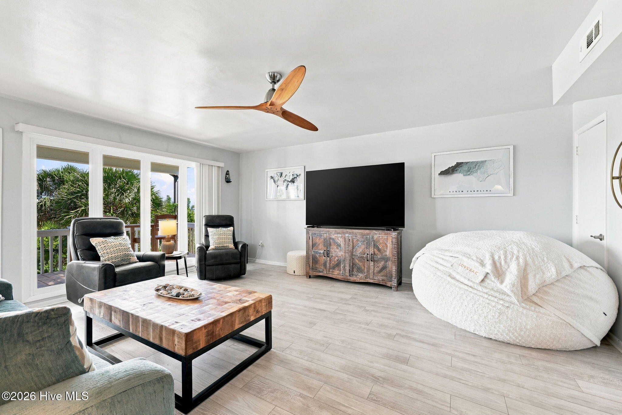 1112 E Ft Macon Road A,Atlantic Beach