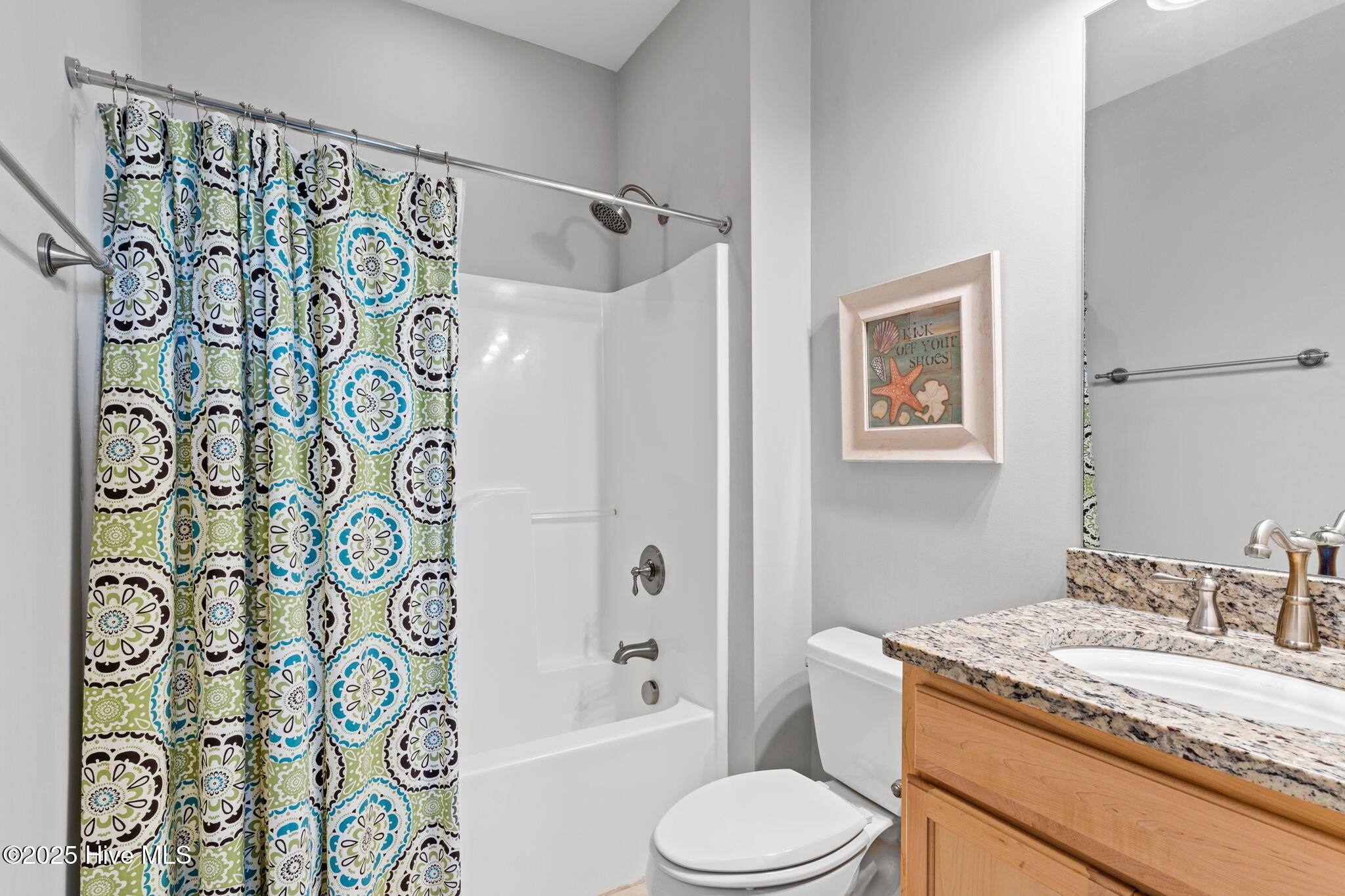 100545240 | Photo 30