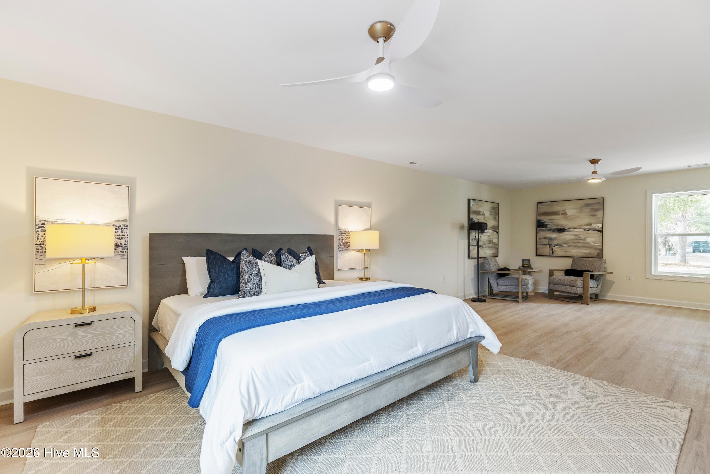 100549199 | Photo 15