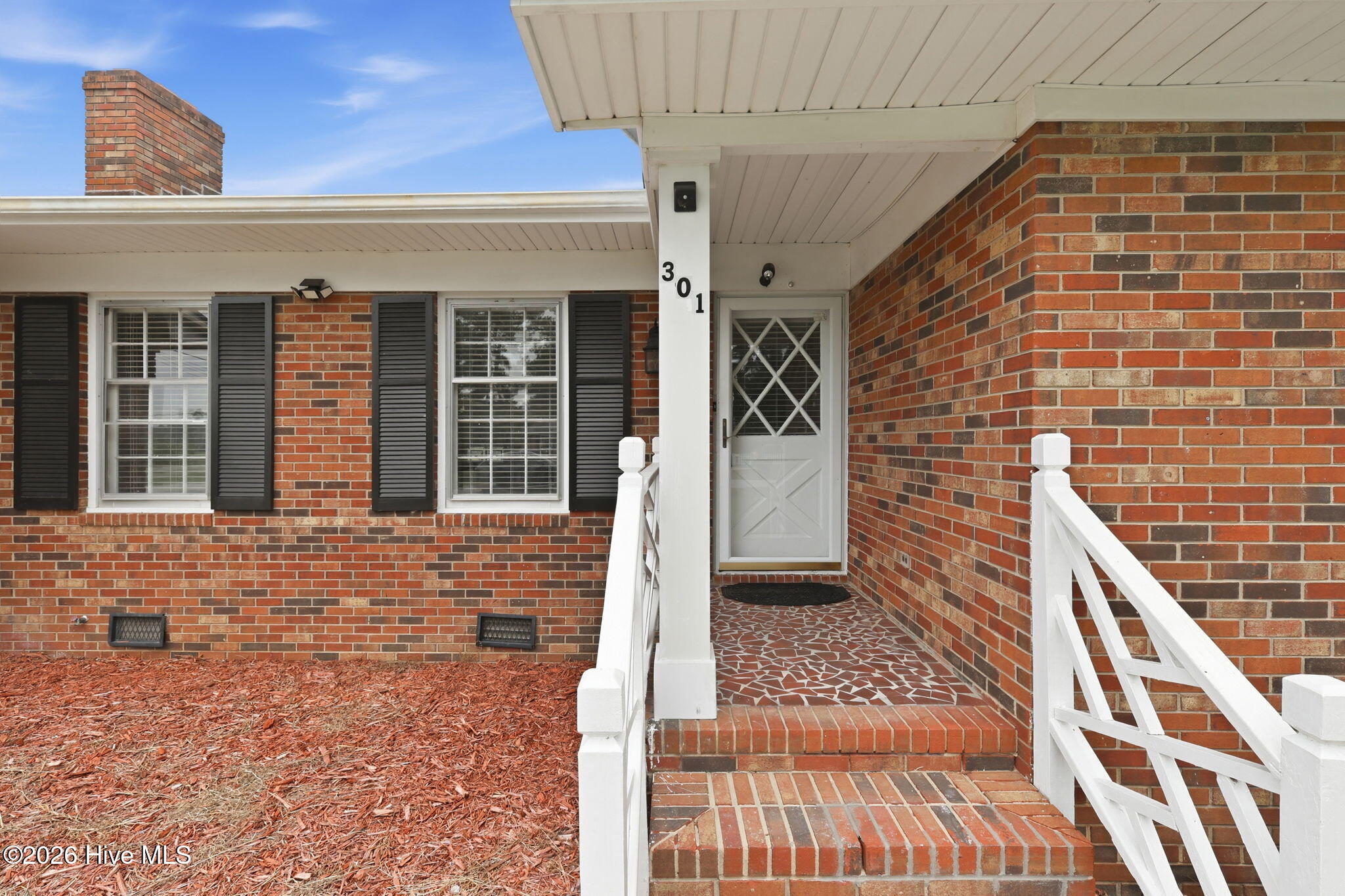 2nd image of 301 Halifax St, Clinton, NC 28328 | MLS# 100596209