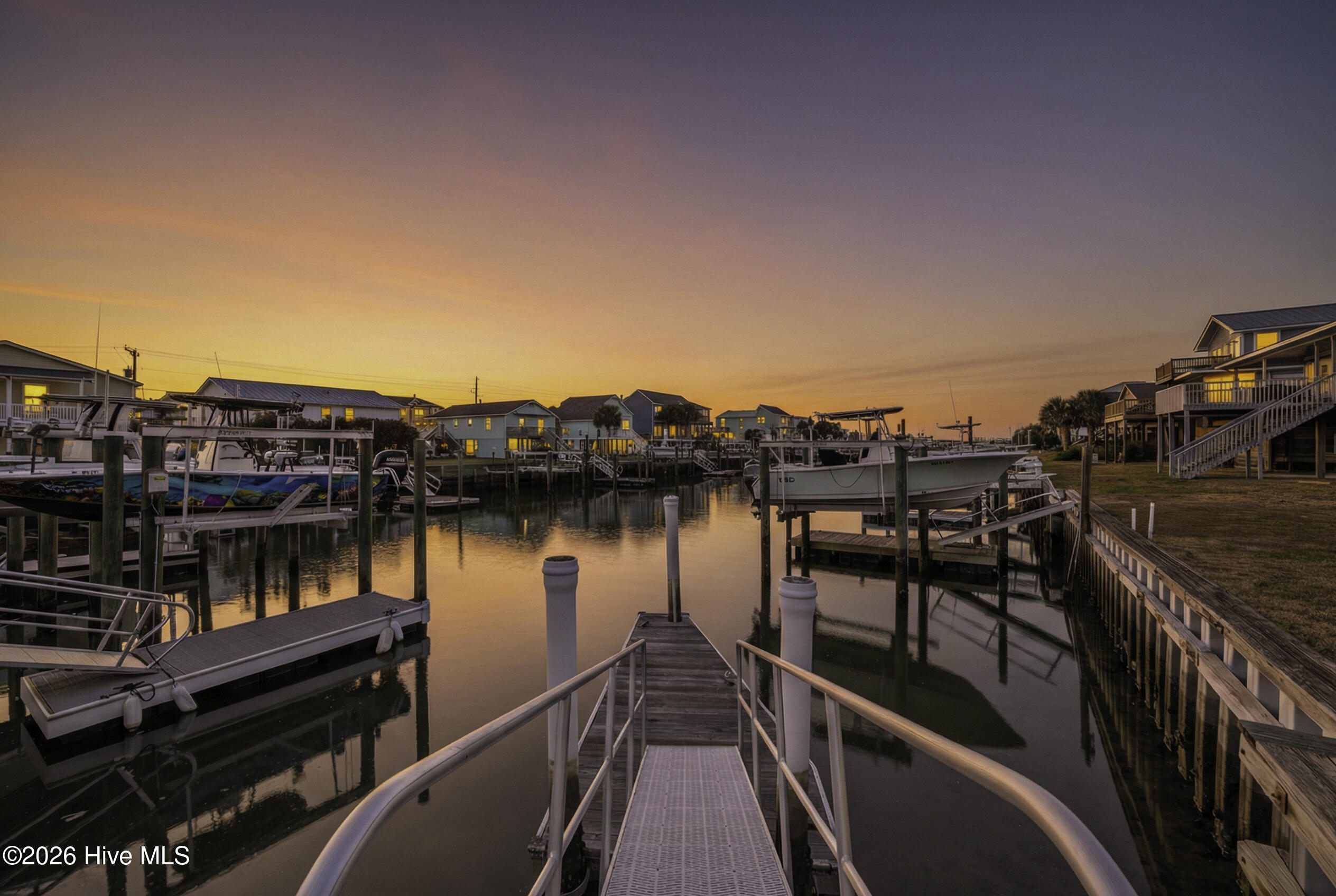 103 Mcleod Avenue, Topsail Beach, NC, 28445