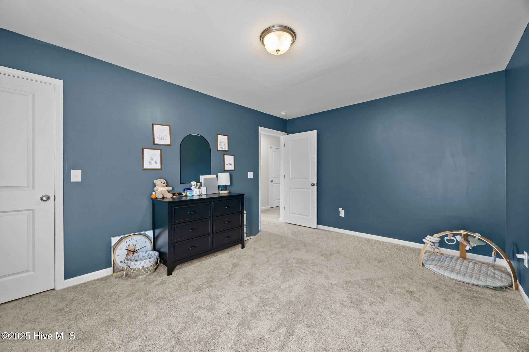 100522183 | Photo 20