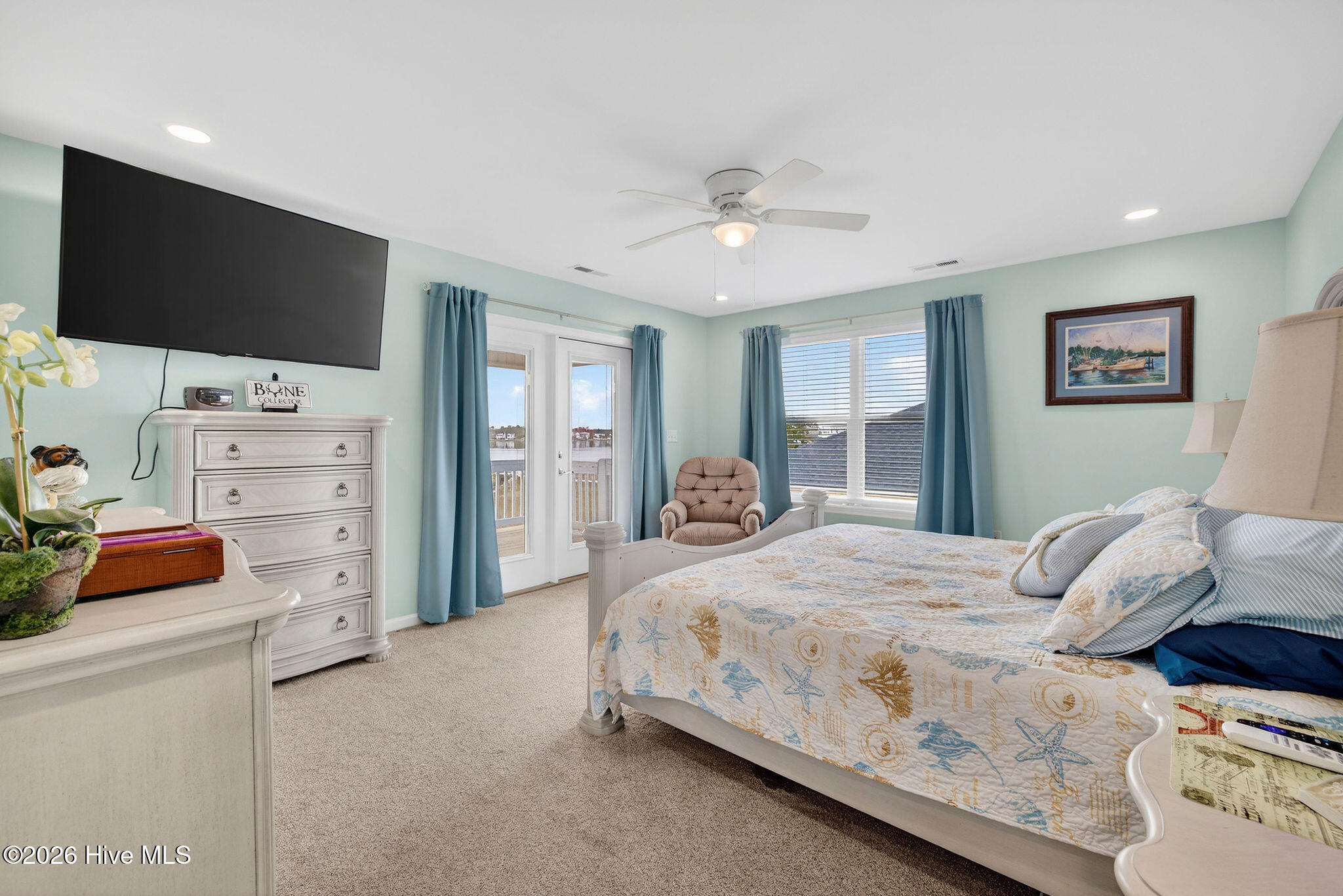 100558217 | Photo 29