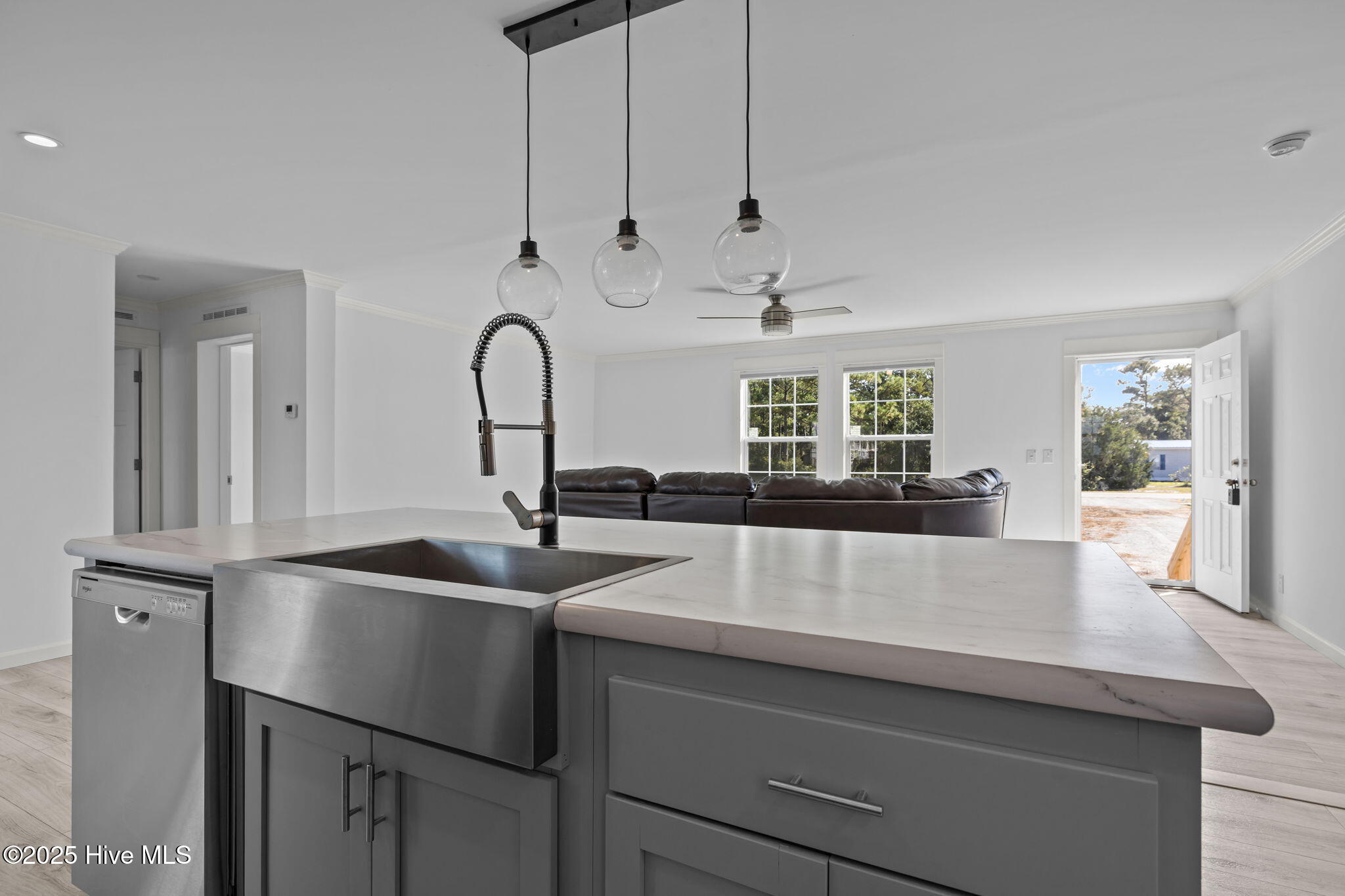 23-web-or-mls-1S3A6408