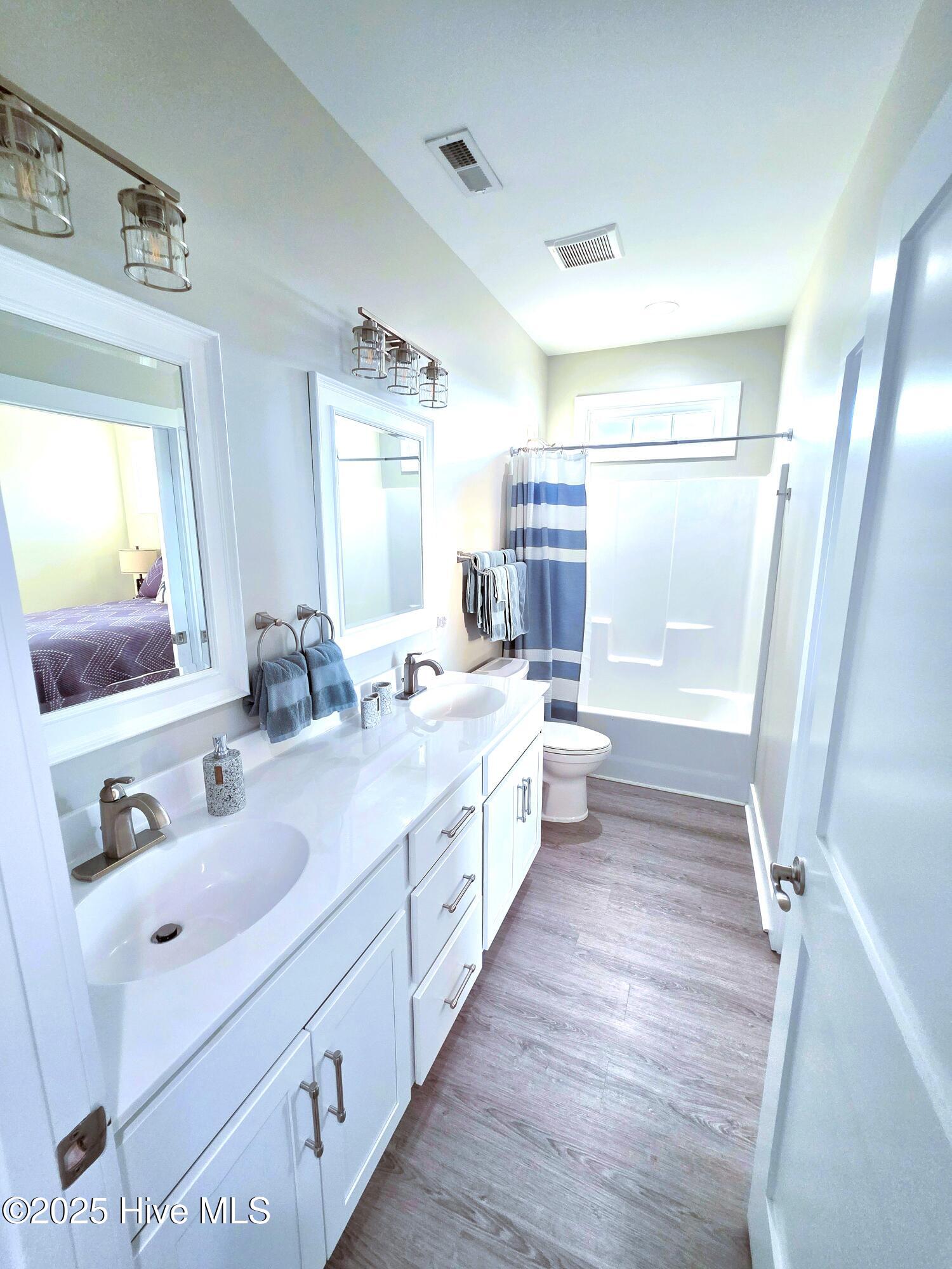 207 Fairview Street, Atlantic Beach, NC, 28512