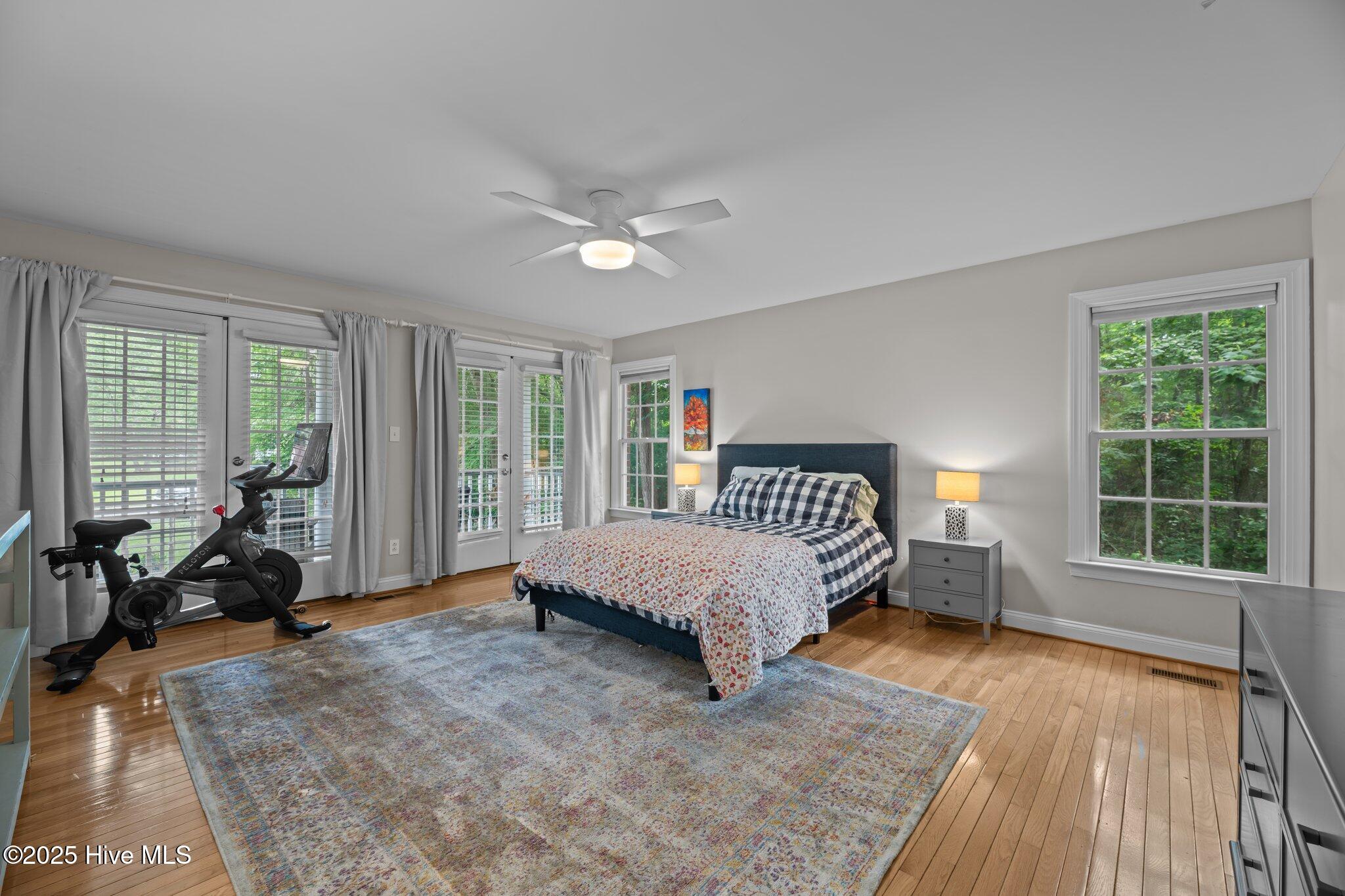 1005 Cambridge Court