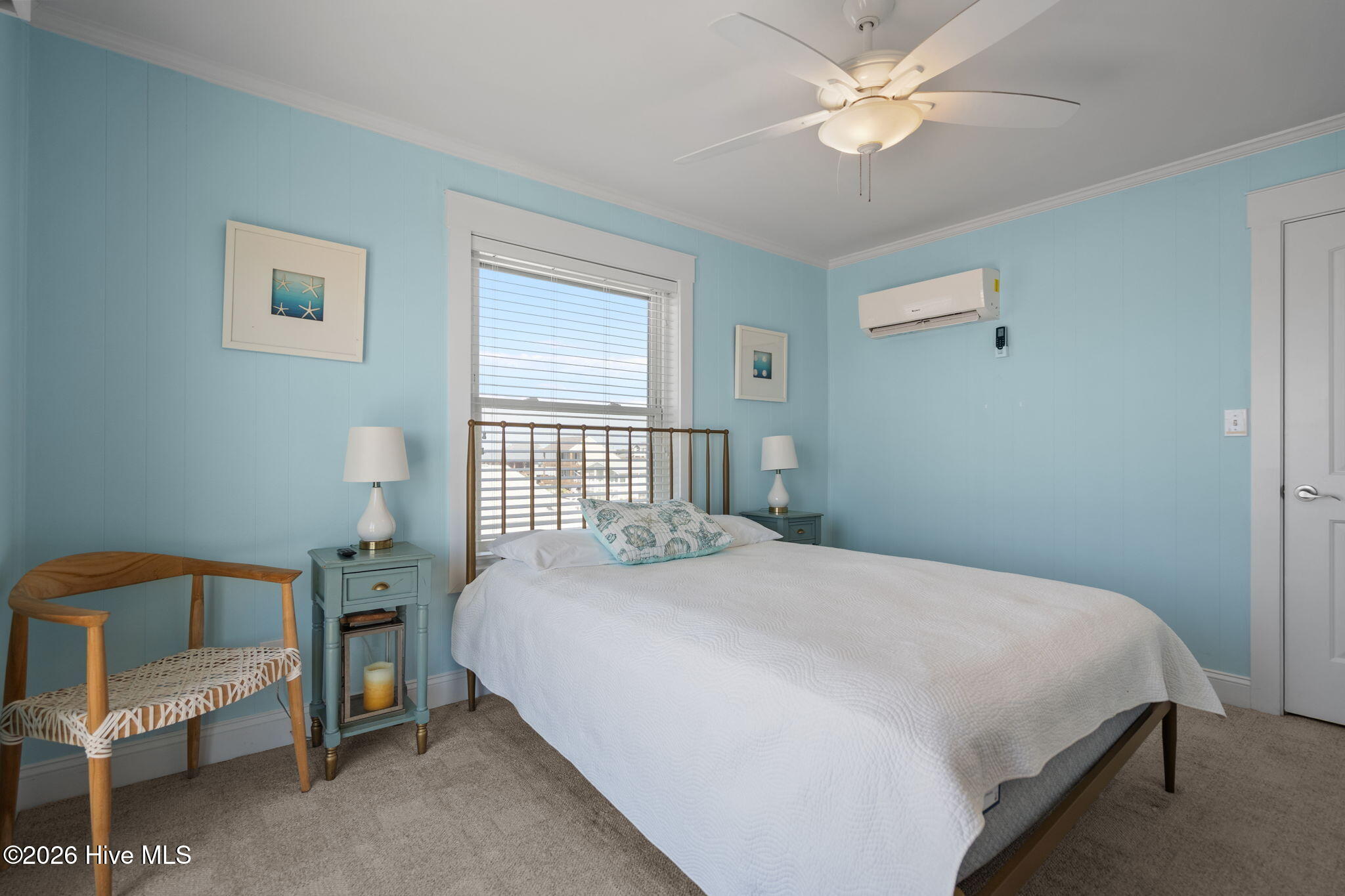 100568045 | Photo 35