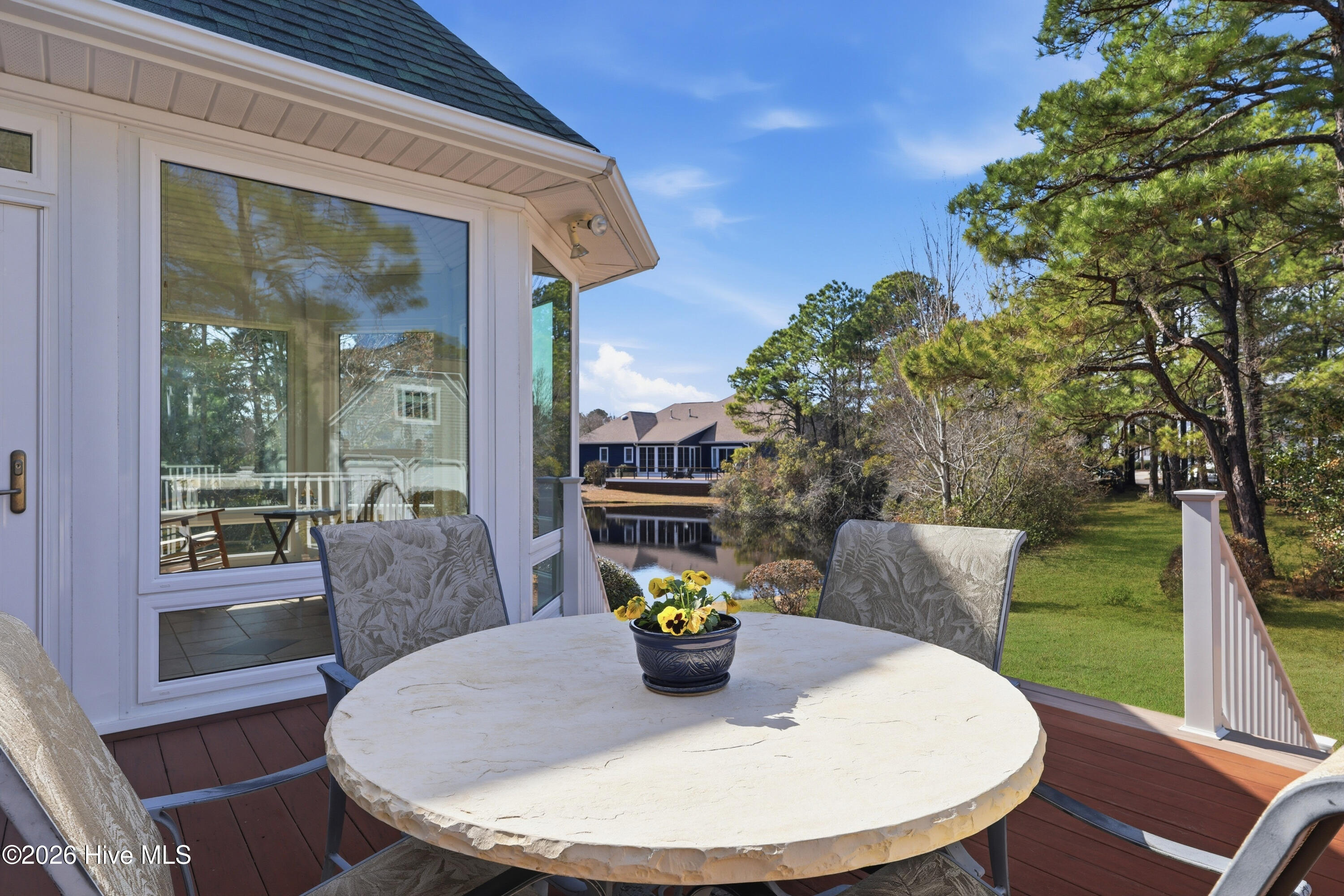 100558139 | Photo 17