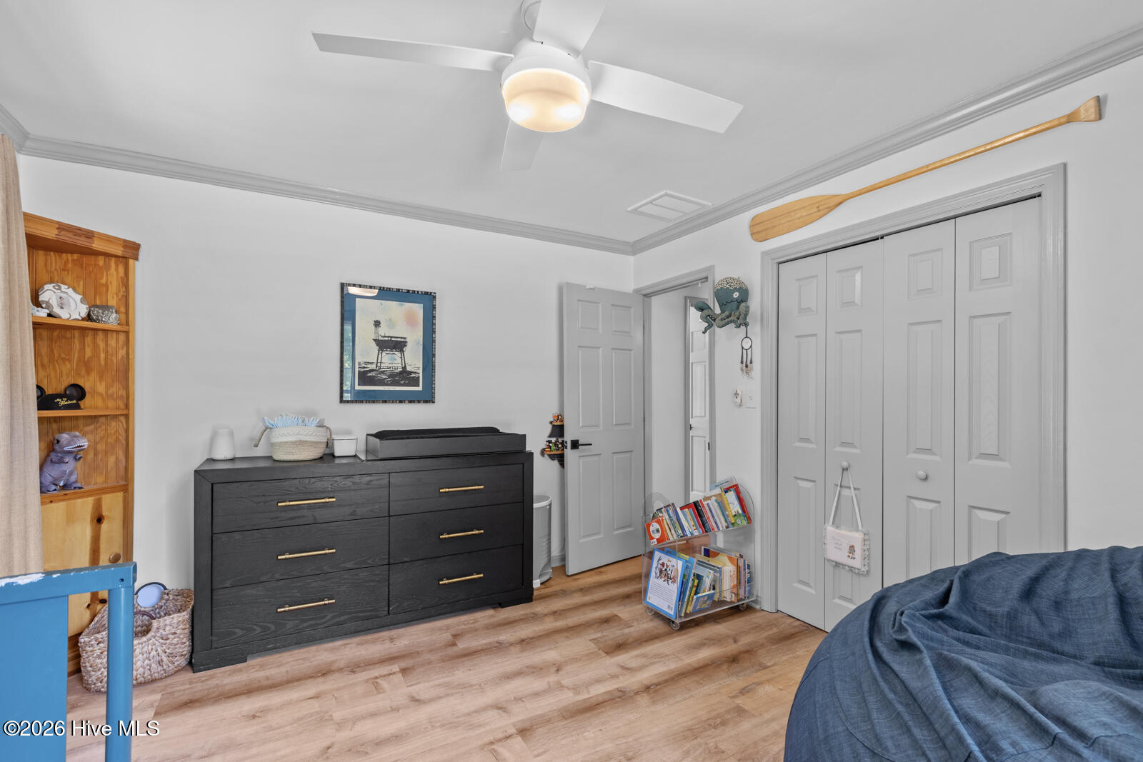 100569871 | Photo 39