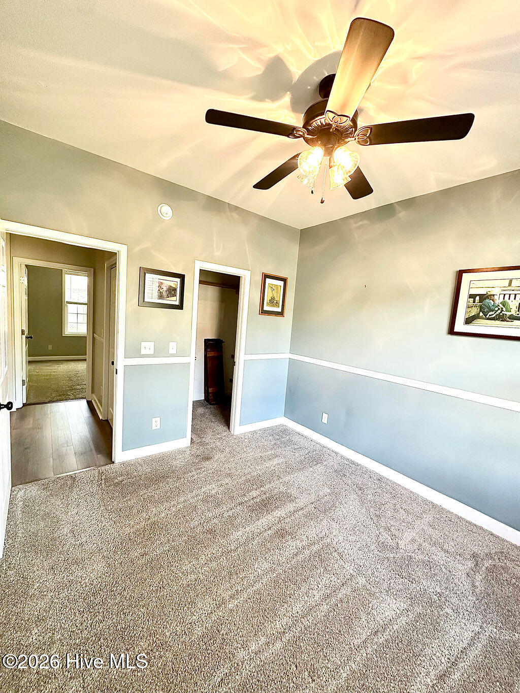 100565525 | Photo 20