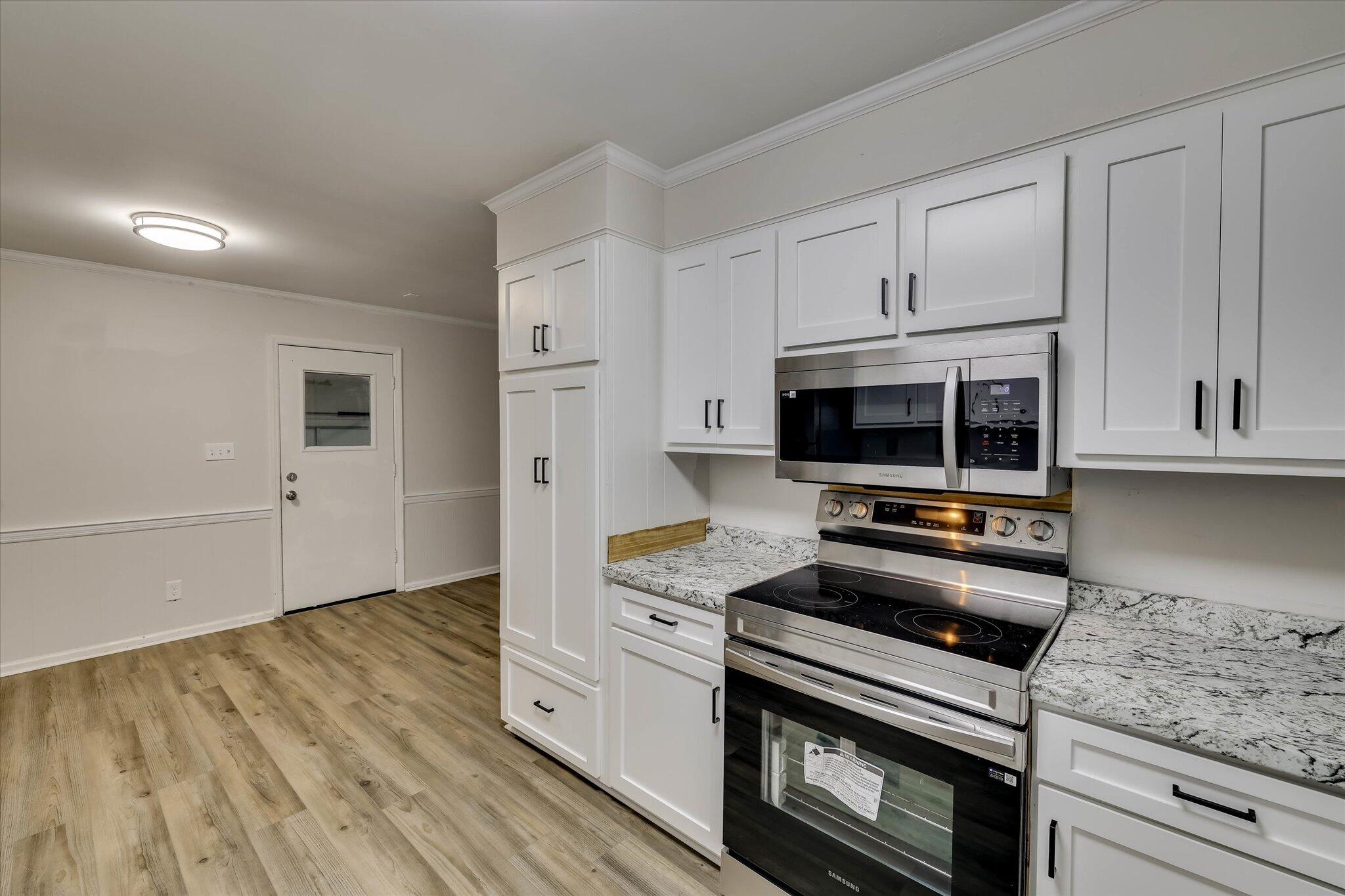 4517 Glennwood Drive