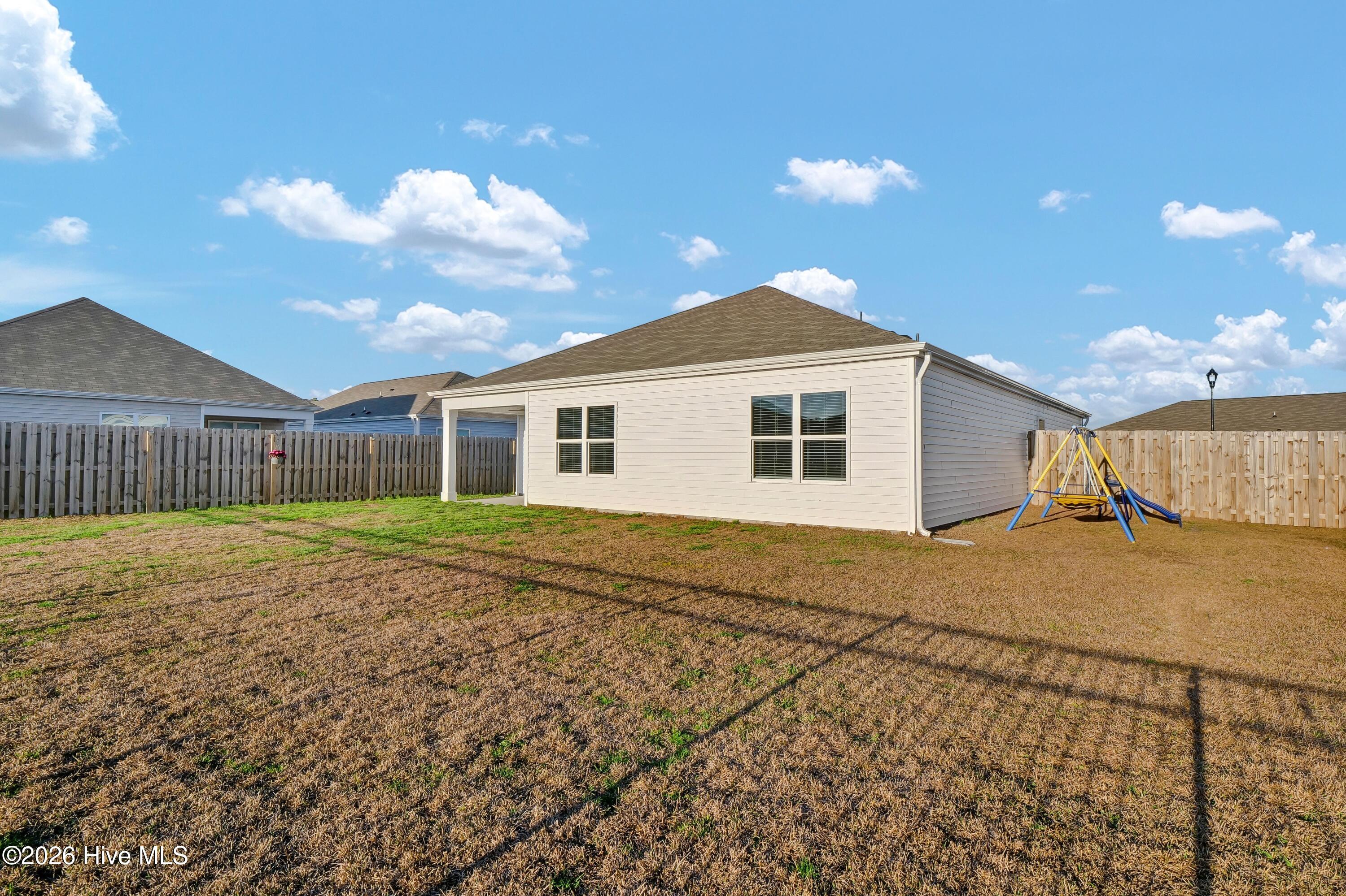 100558236 | Photo 29