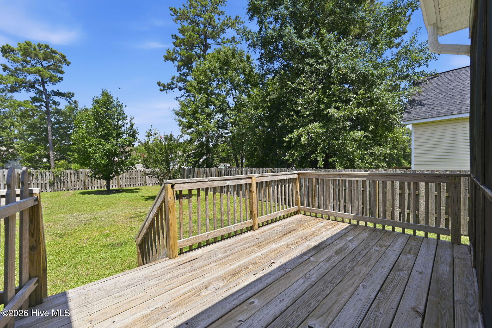 204 Wedgefield Circle,Maple Hill