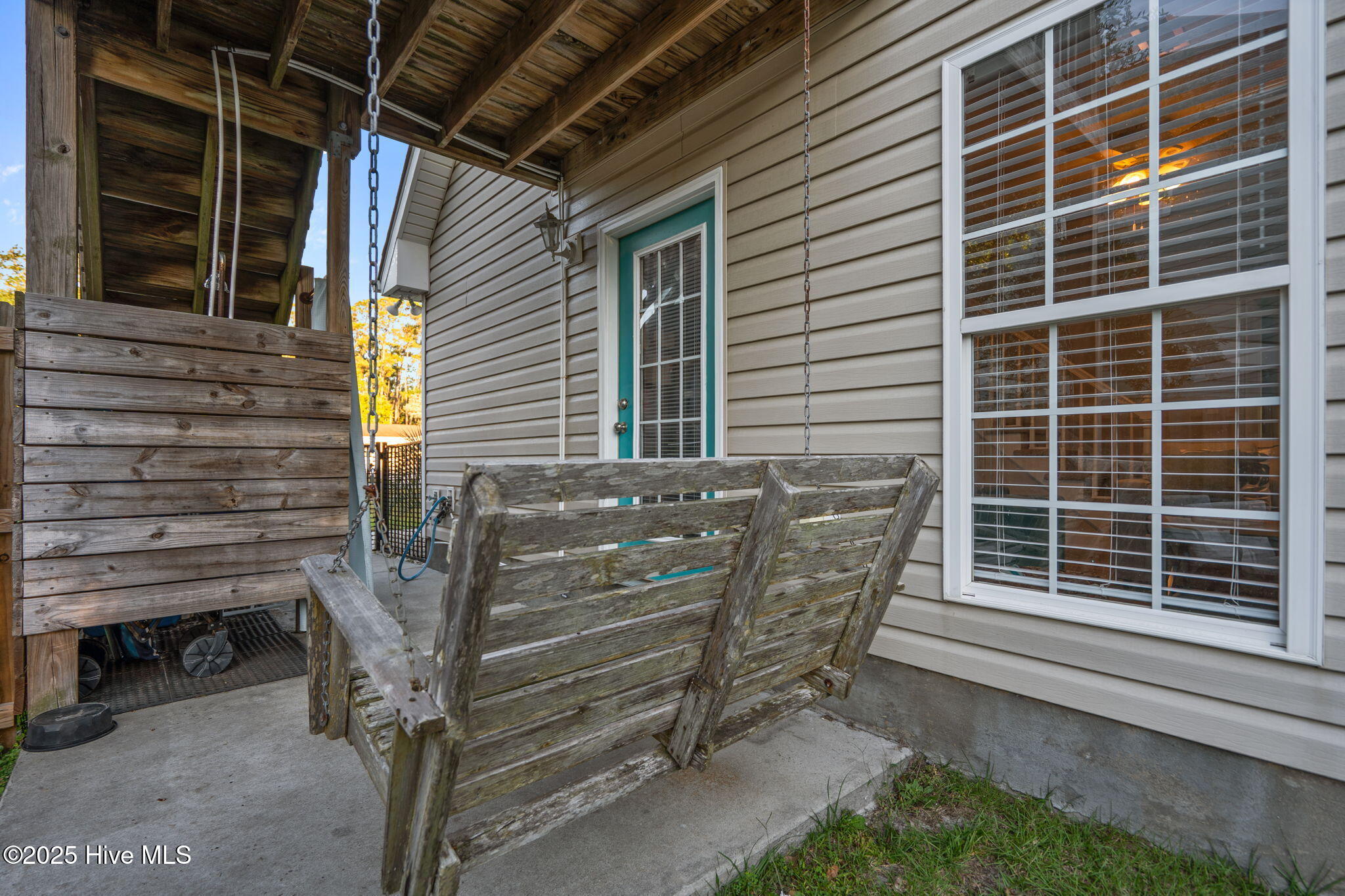 100537146 | Photo 48