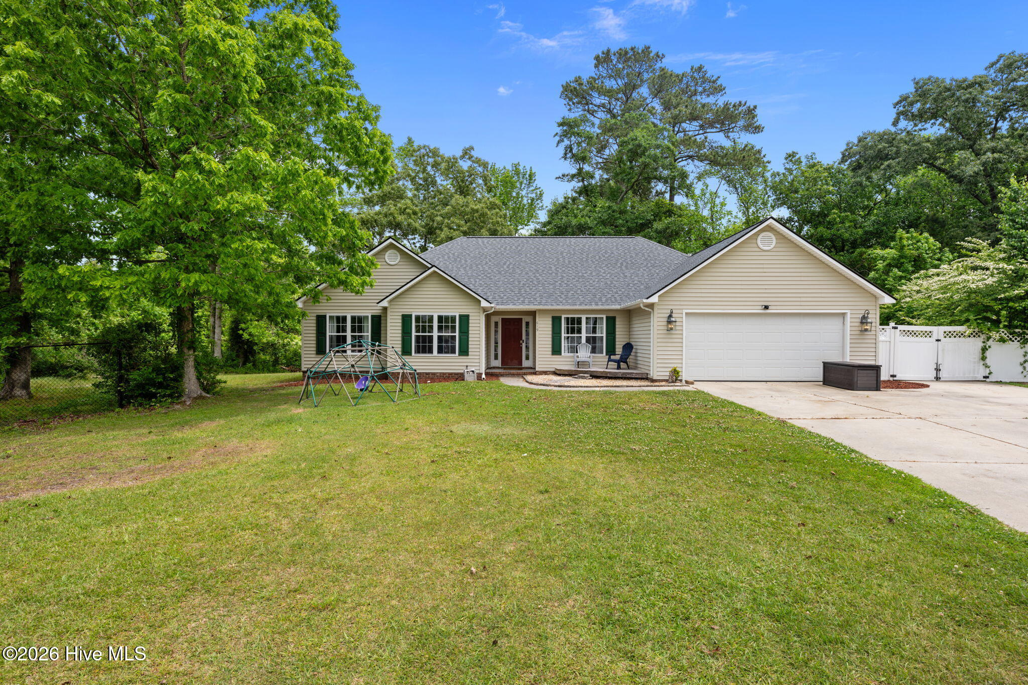 Homes for sale in Havelock, NC | 619 Fox Ridge Ct, Havelock, NC 28532 | MLS# 100575453