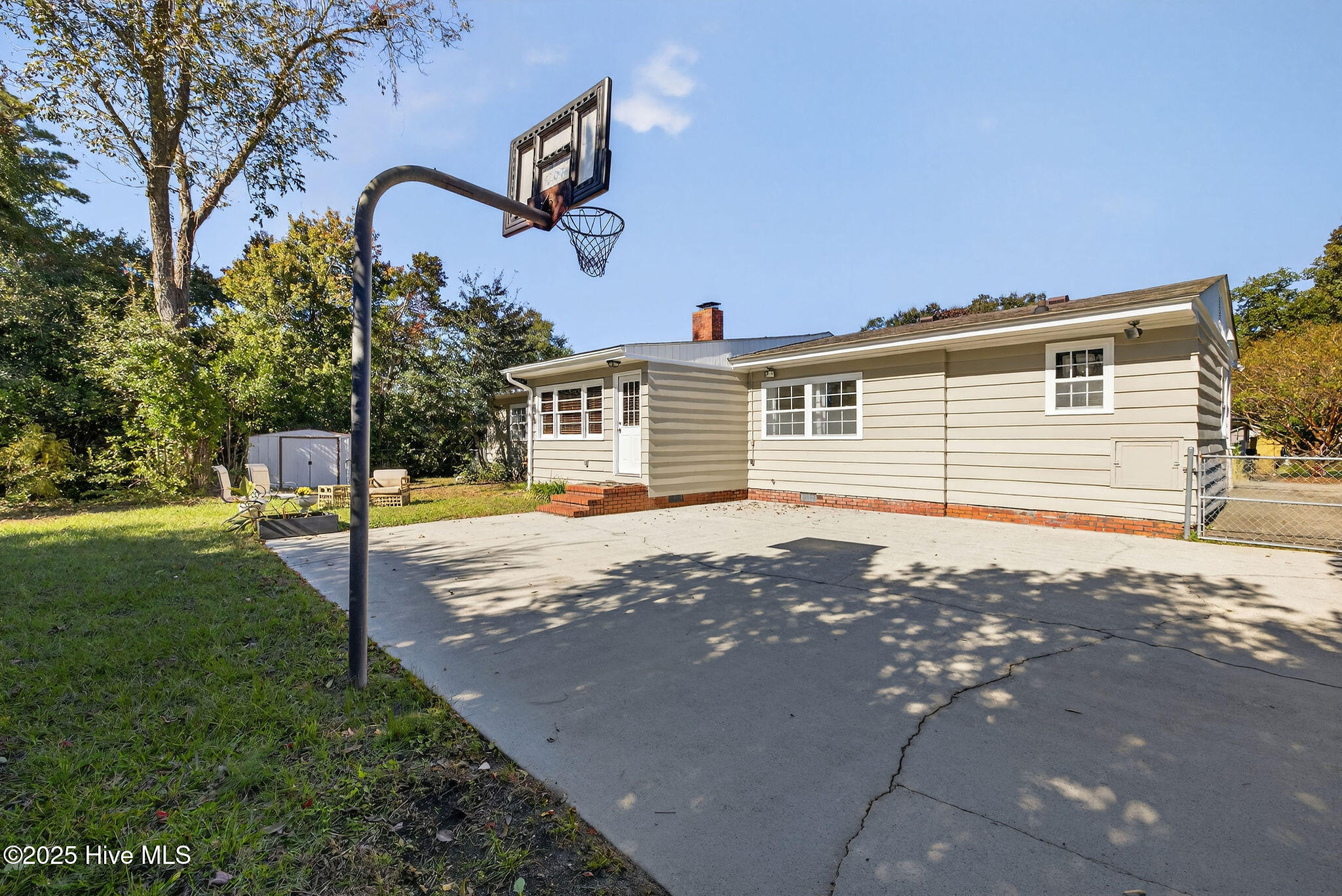 100539754 | Photo 36