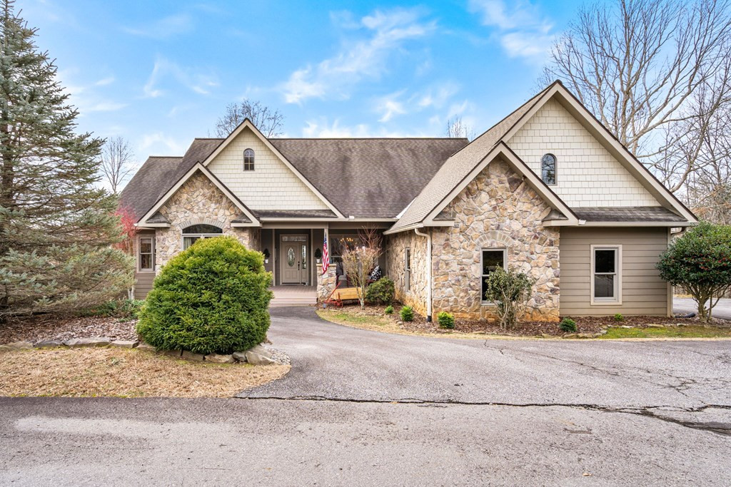 163 Yellow Maple Lane, Murphy, NC 28906 Listing Photo  2