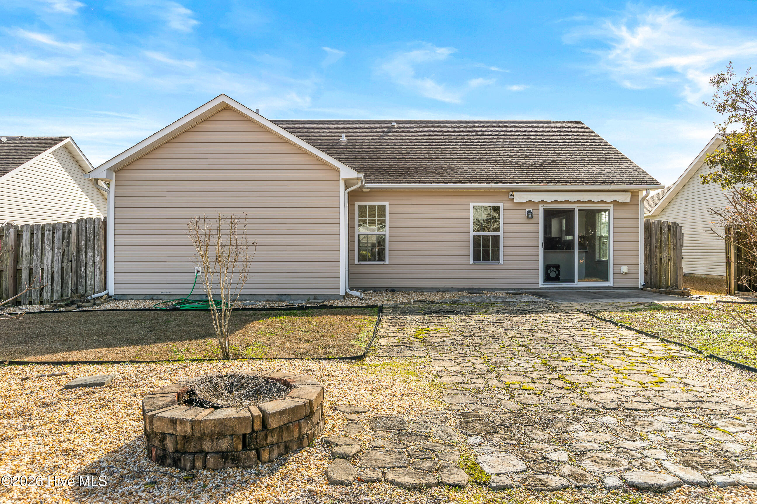 100550522 | Photo 24