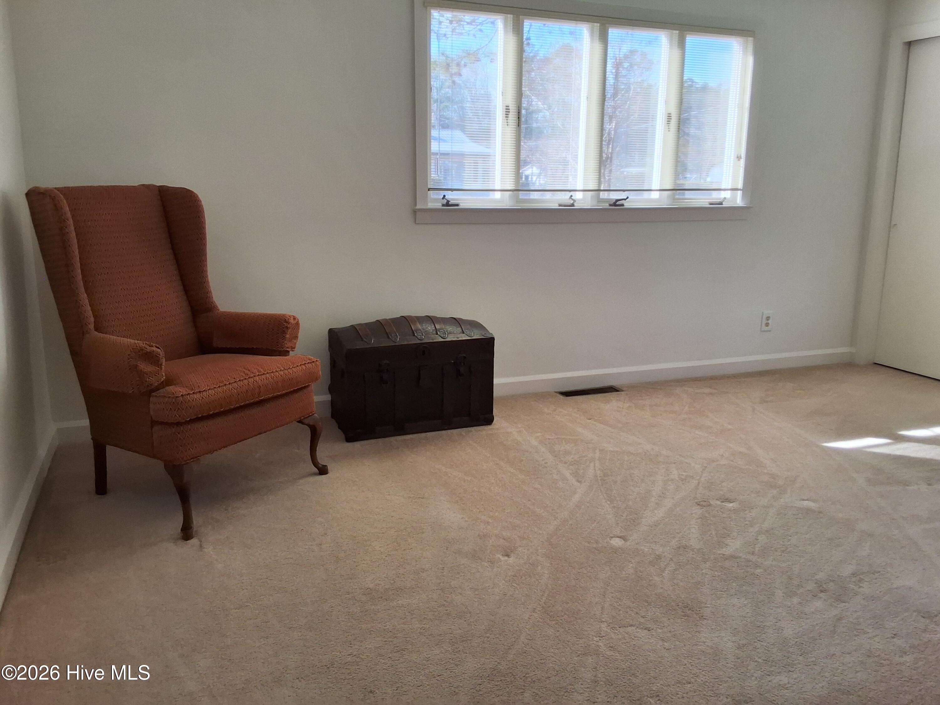 100554569 | Photo 47