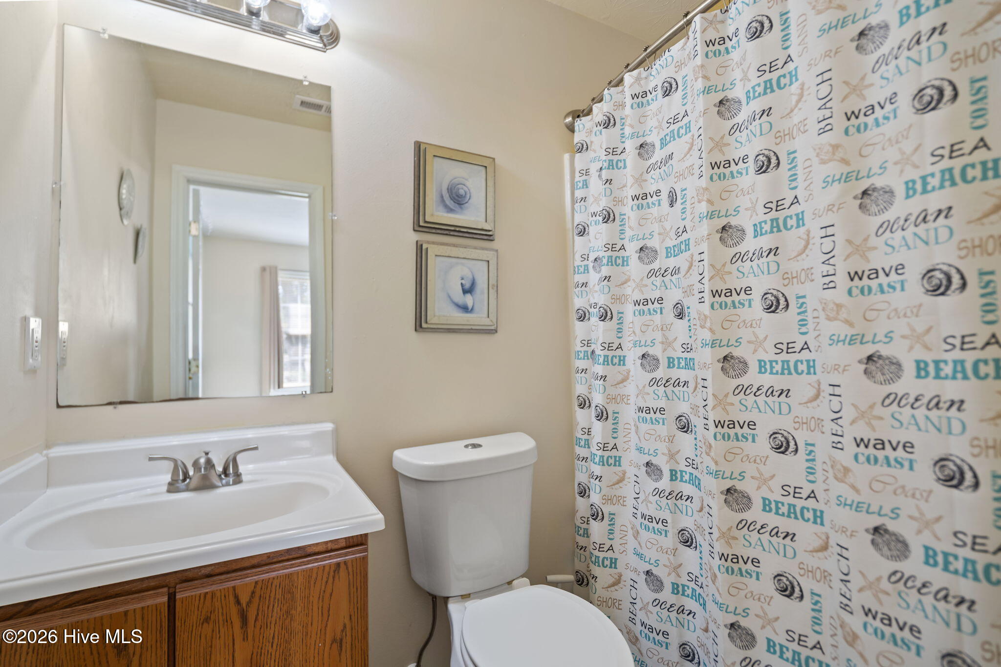 100563094 | Photo 24