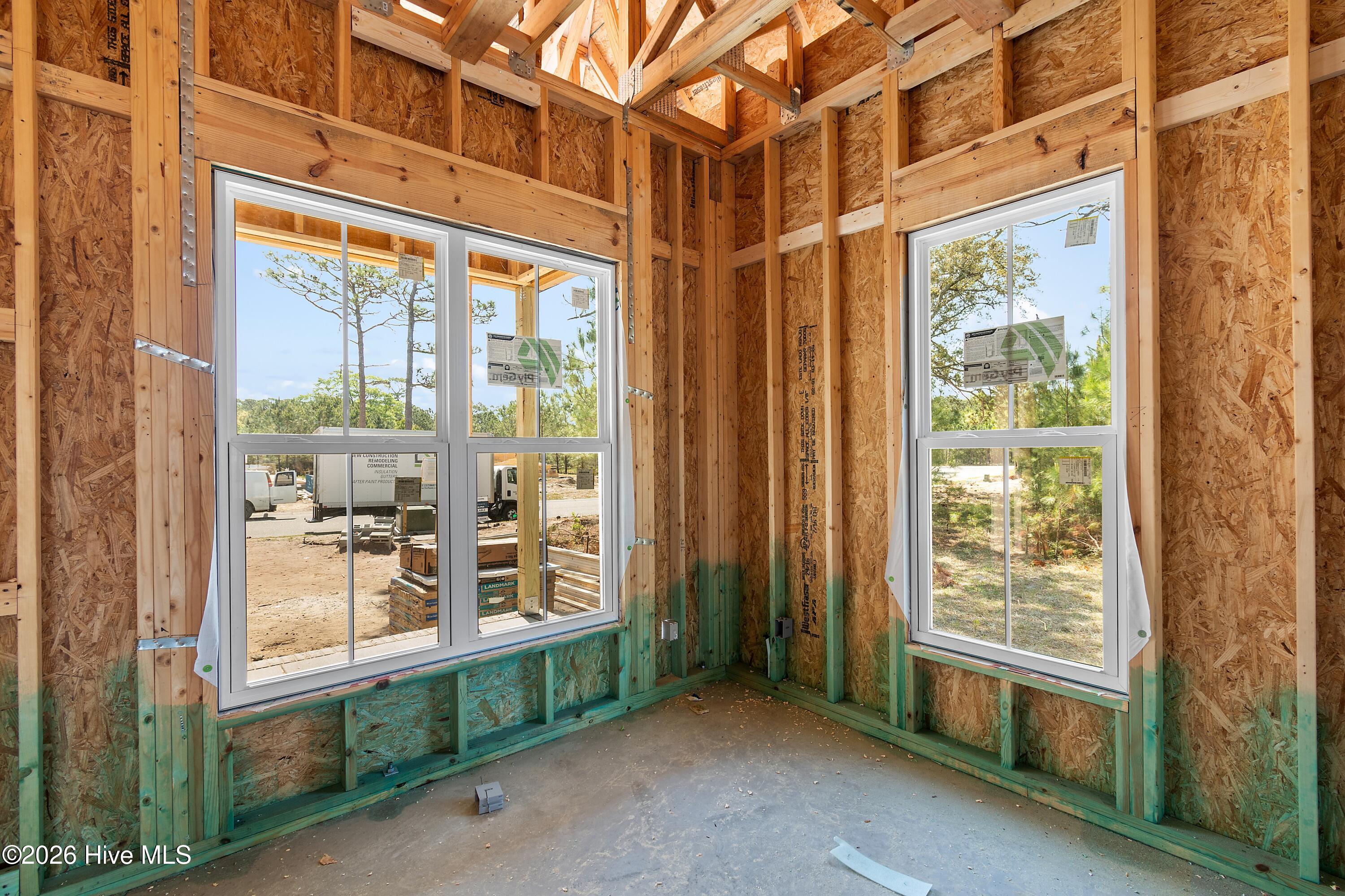 100555339 | Photo 22