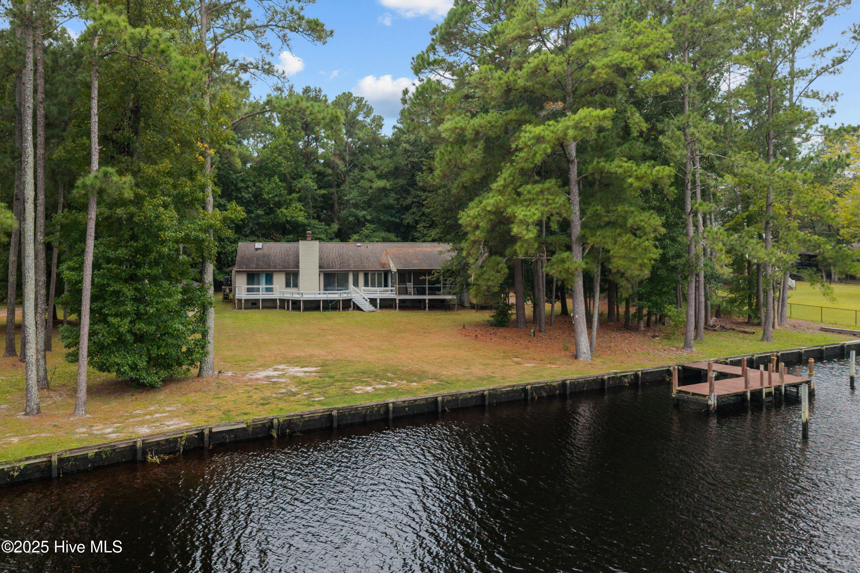 103 Gull Pointe