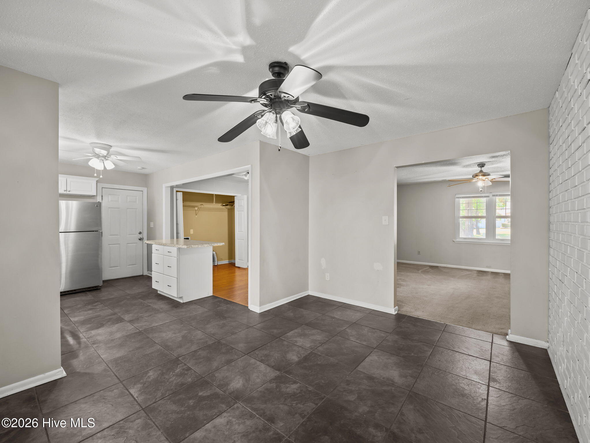 100564888 | Photo 16