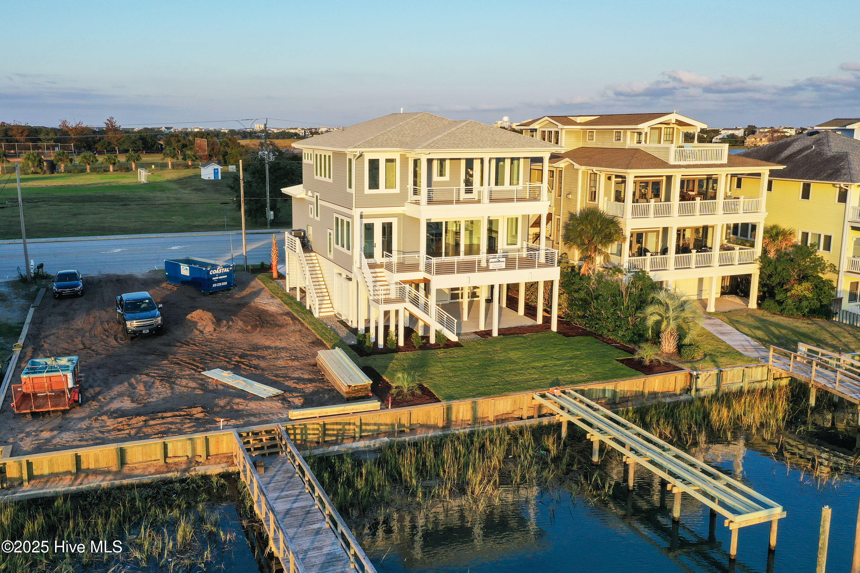 100543087 | Photo 39