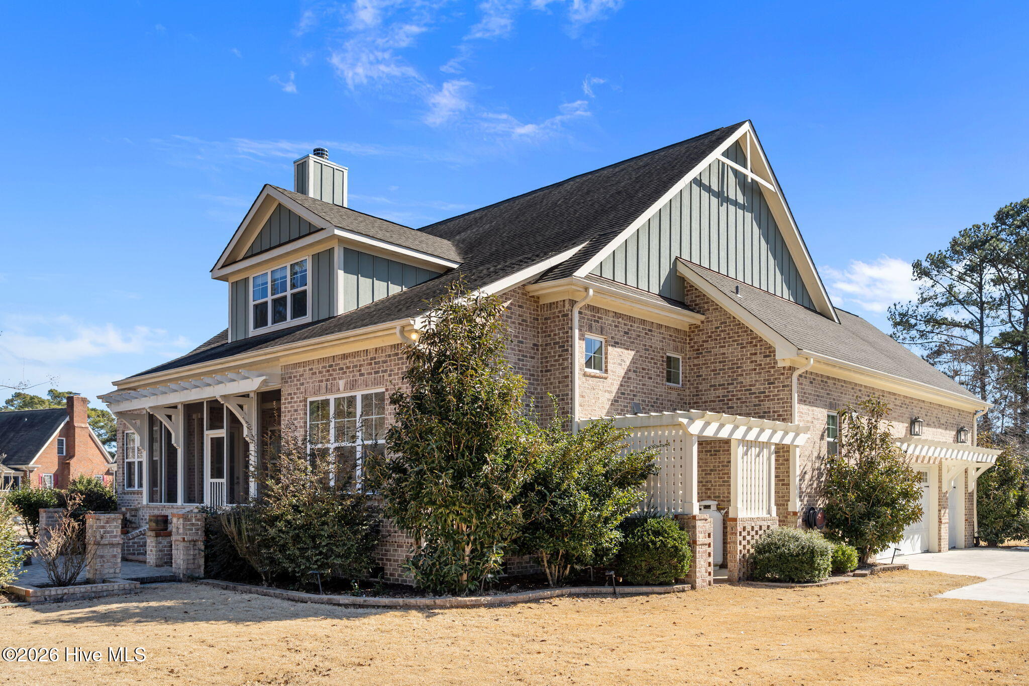 100554318 | Photo 57