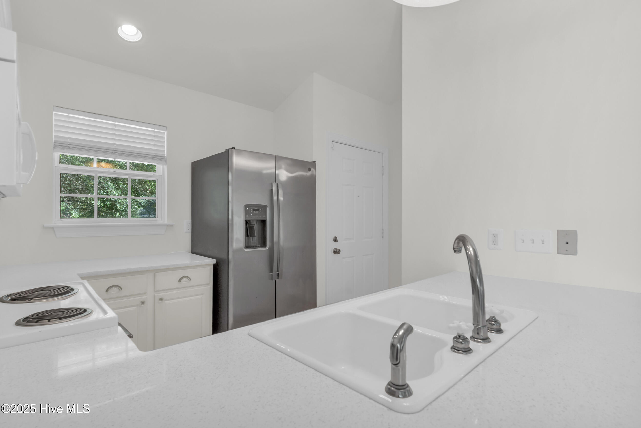 5009 Hewletts Unit 2, Wilmington, NC 28409 – photo 11: 11_5009 hewletts way-00011