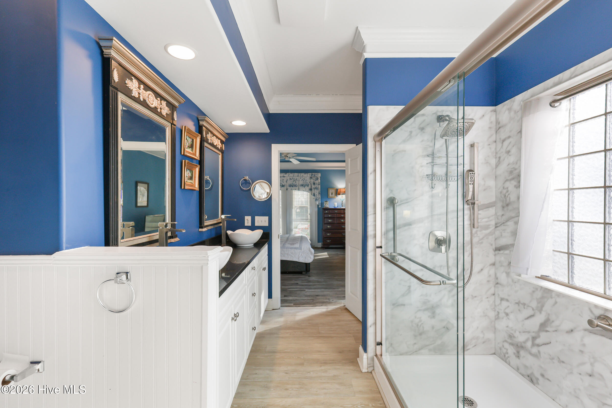 100539179 | Photo 19