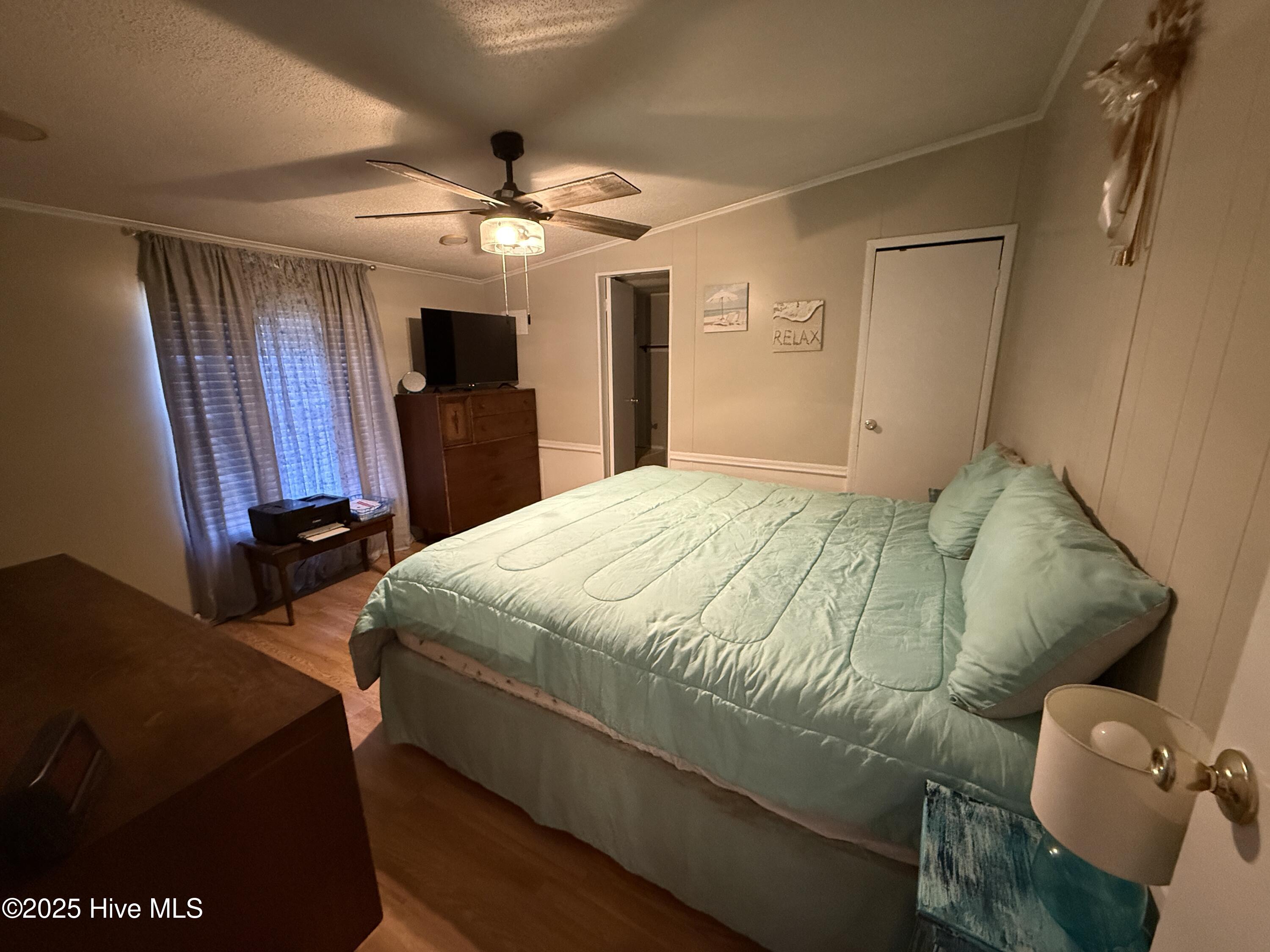 100490317 | Photo 12