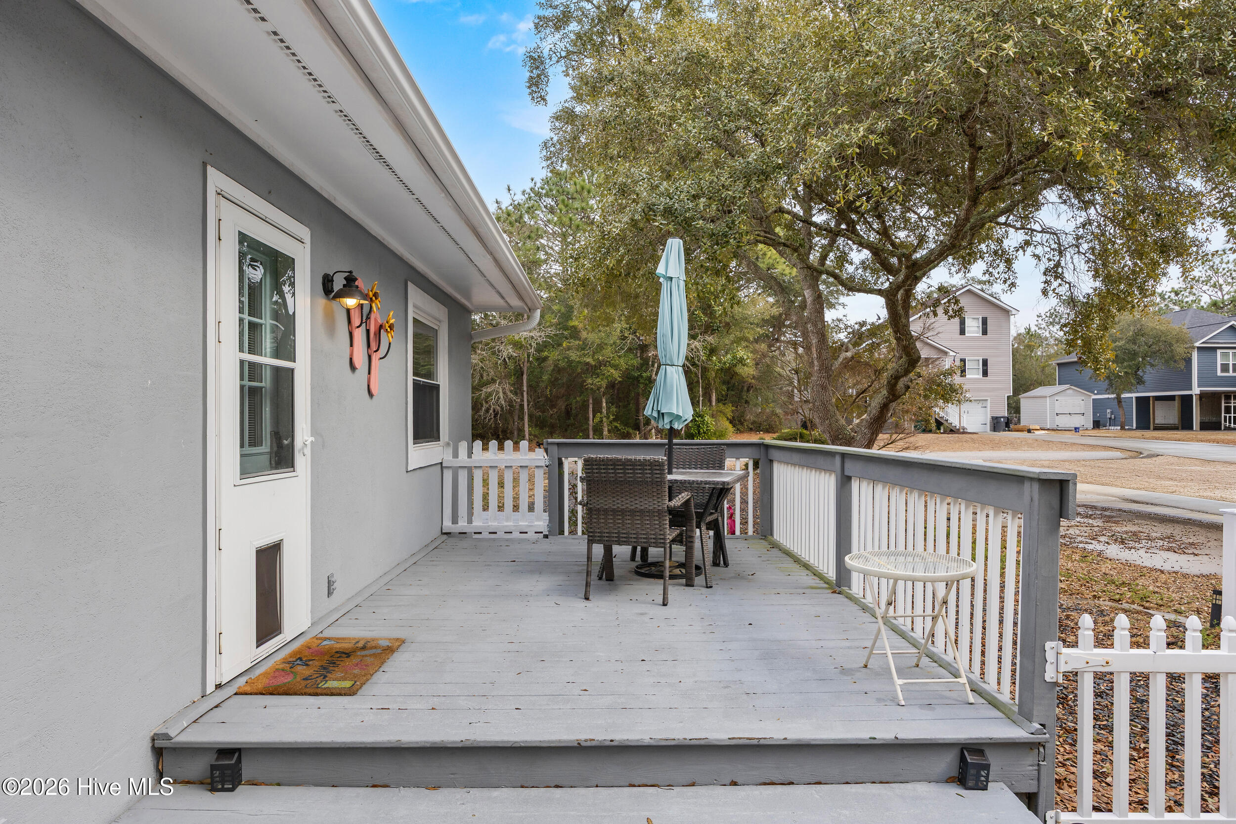 100554331 | Photo 36