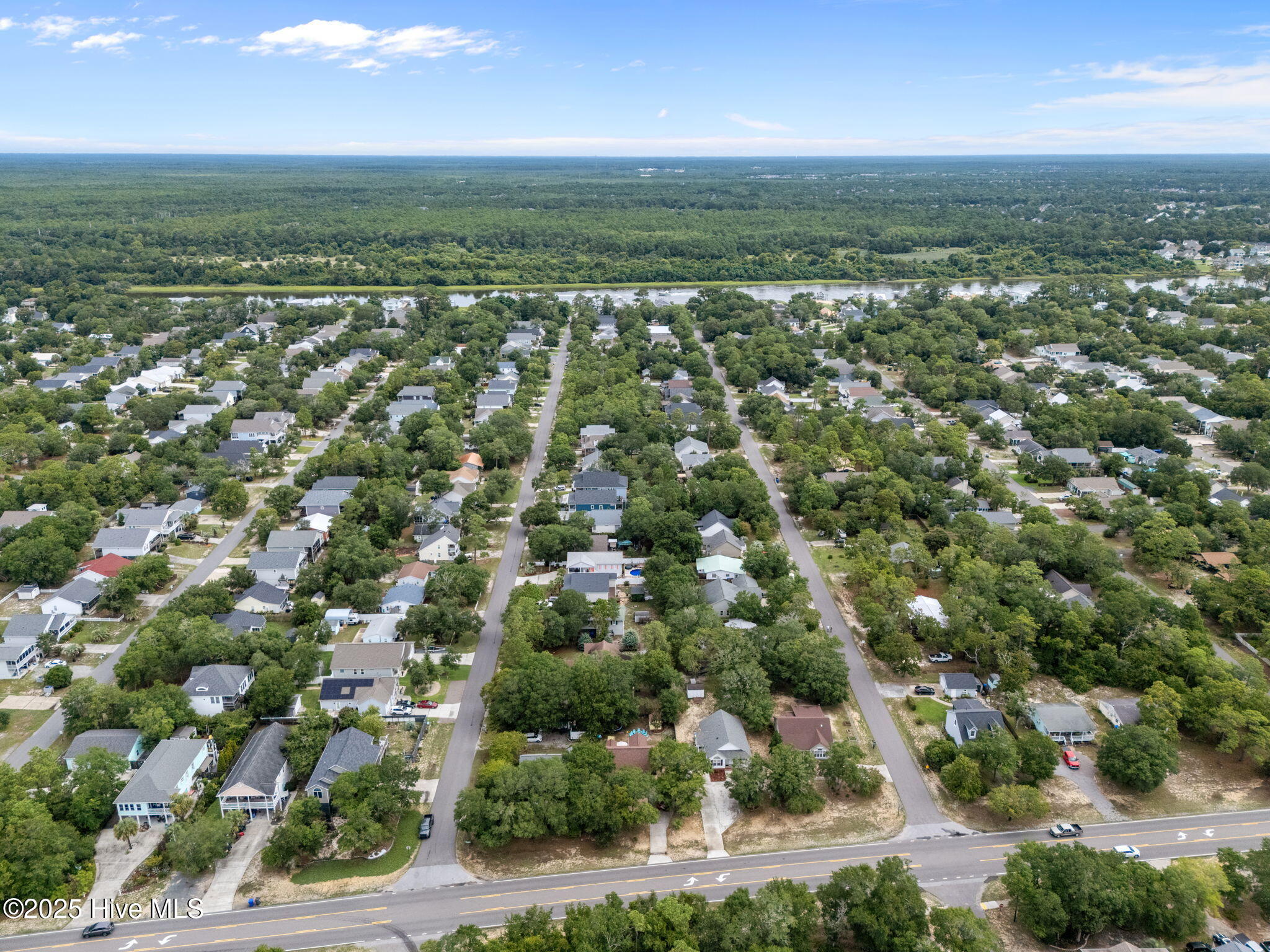 100557210 | Photo 33