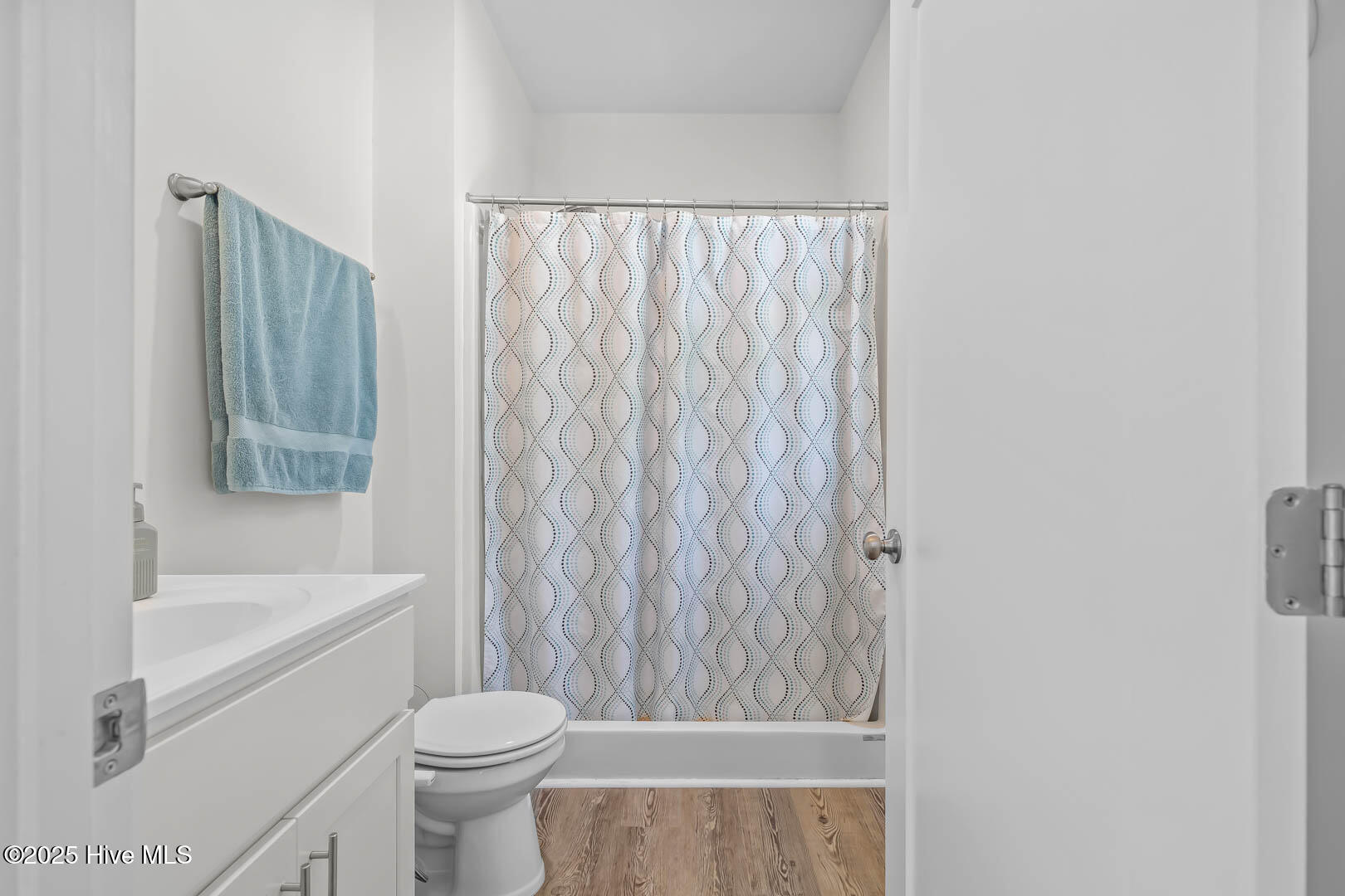 100516062 | Photo 43