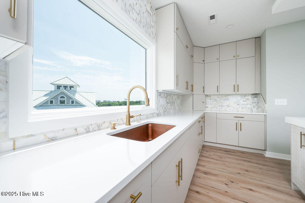 100514508 | Photo 33