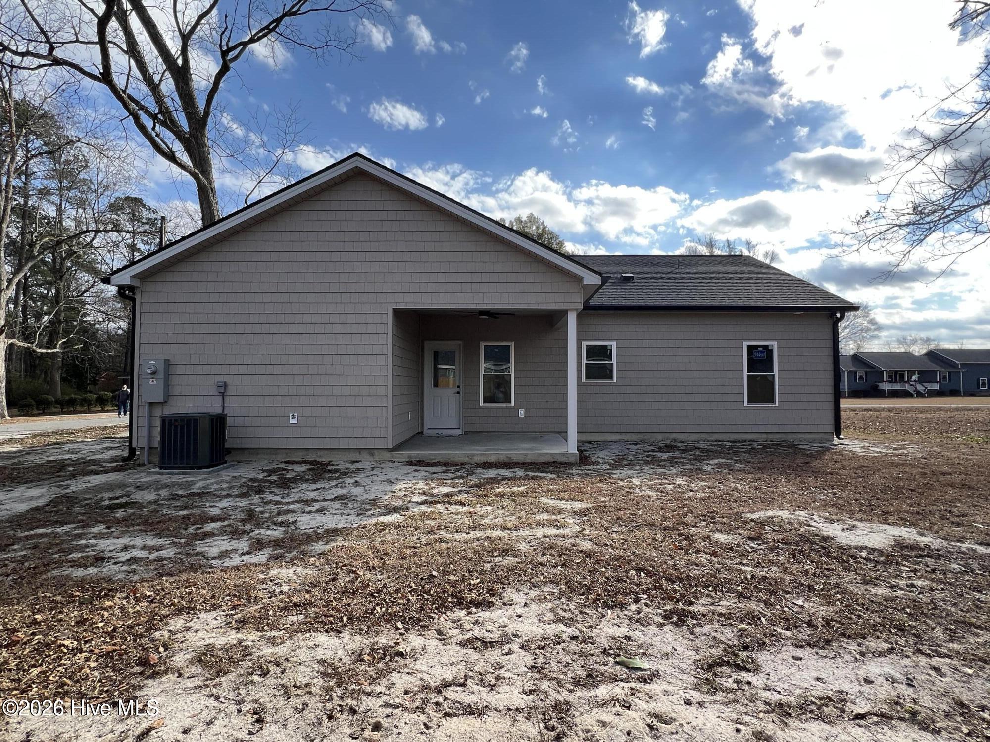218 White Street,Vanceboro