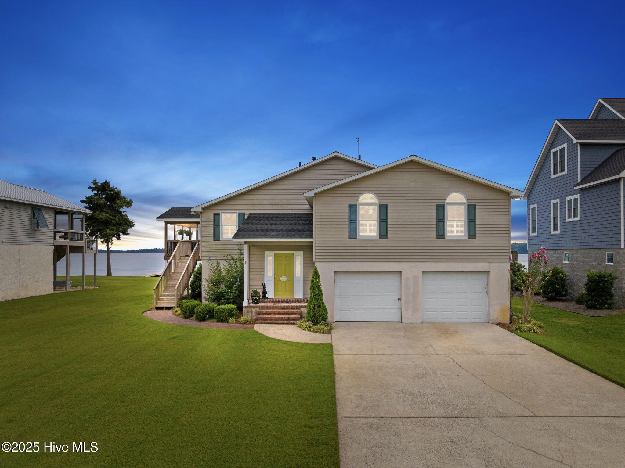 Homes for sale in Washington, NC | 68 Canal Ln, Washington, NC 27889 | MLS# 100527411