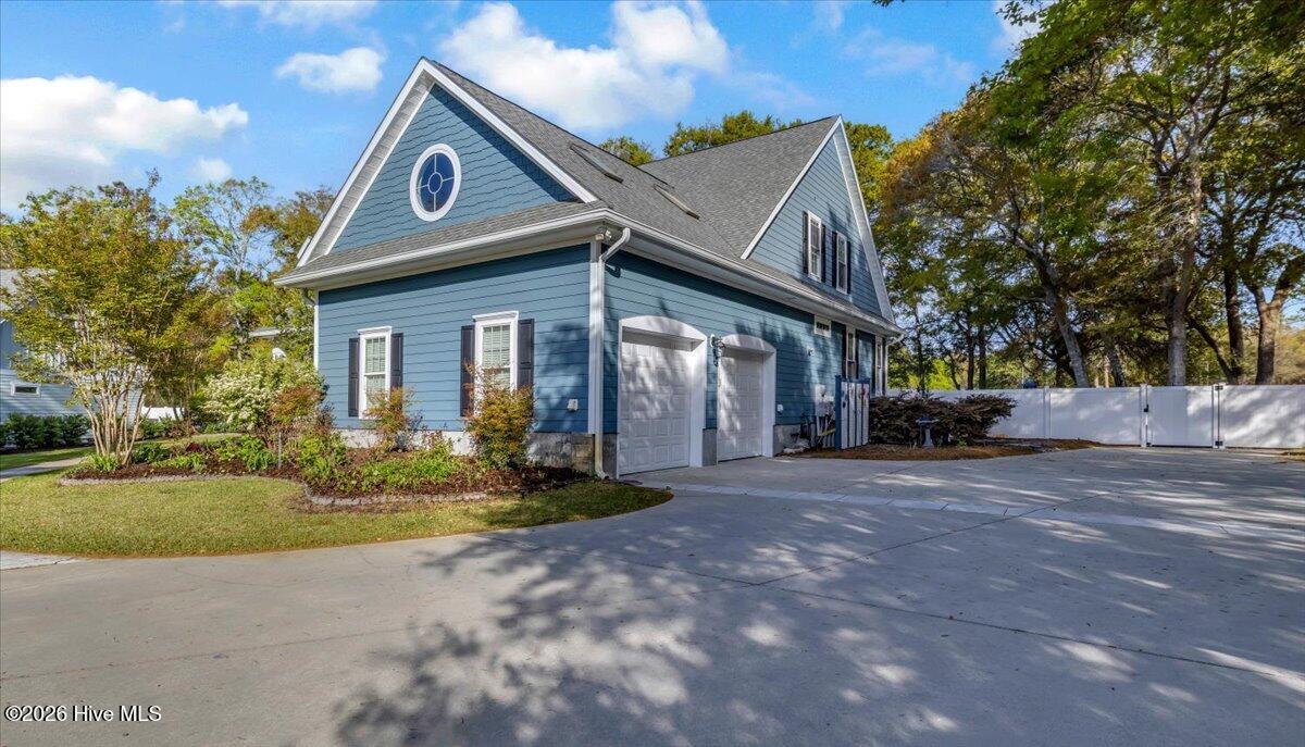 100567087 | Photo 80