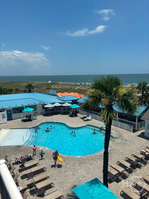 Restaurant and pools