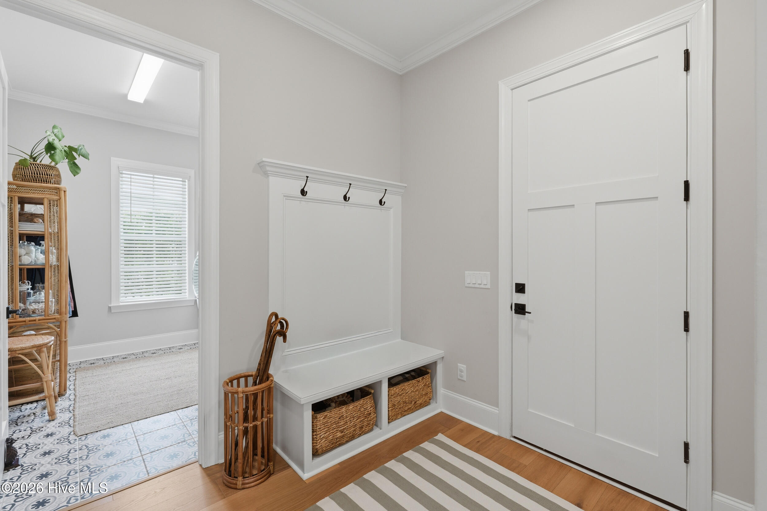 100562454 | Photo 32