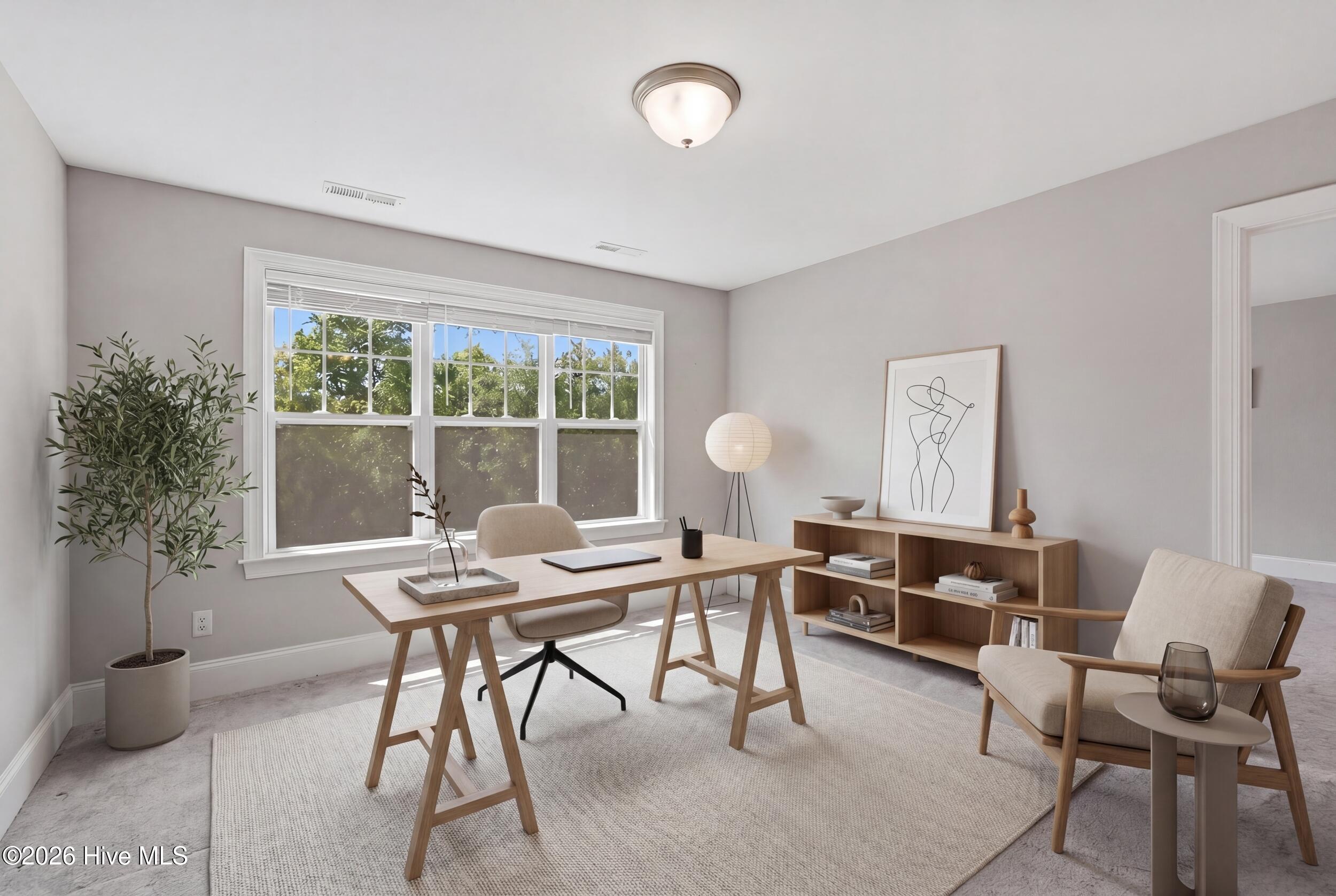 100570242 | Photo 27