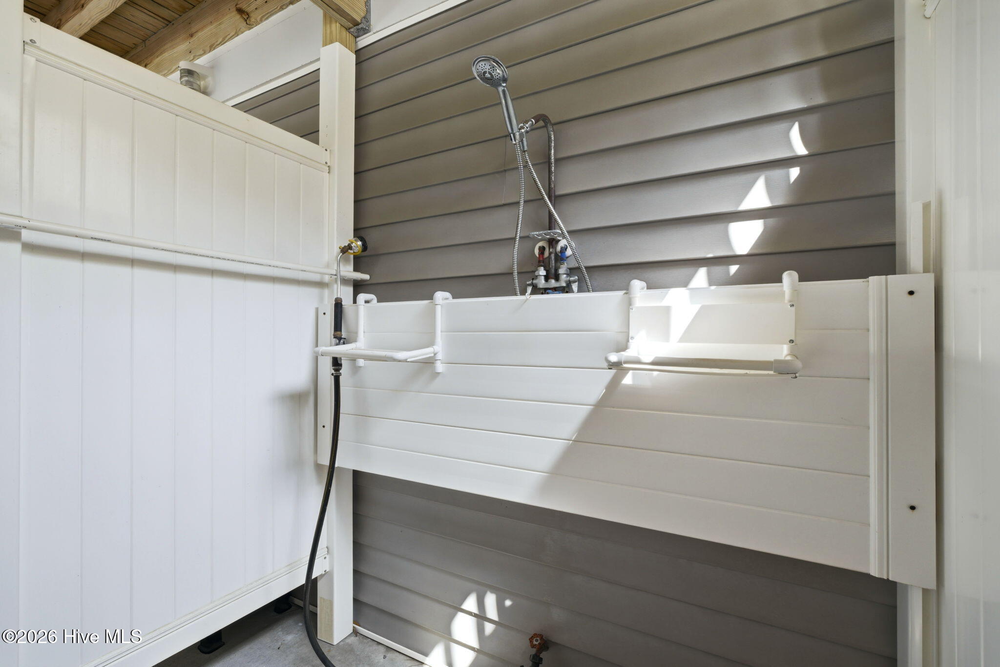 100565063 | Photo 53