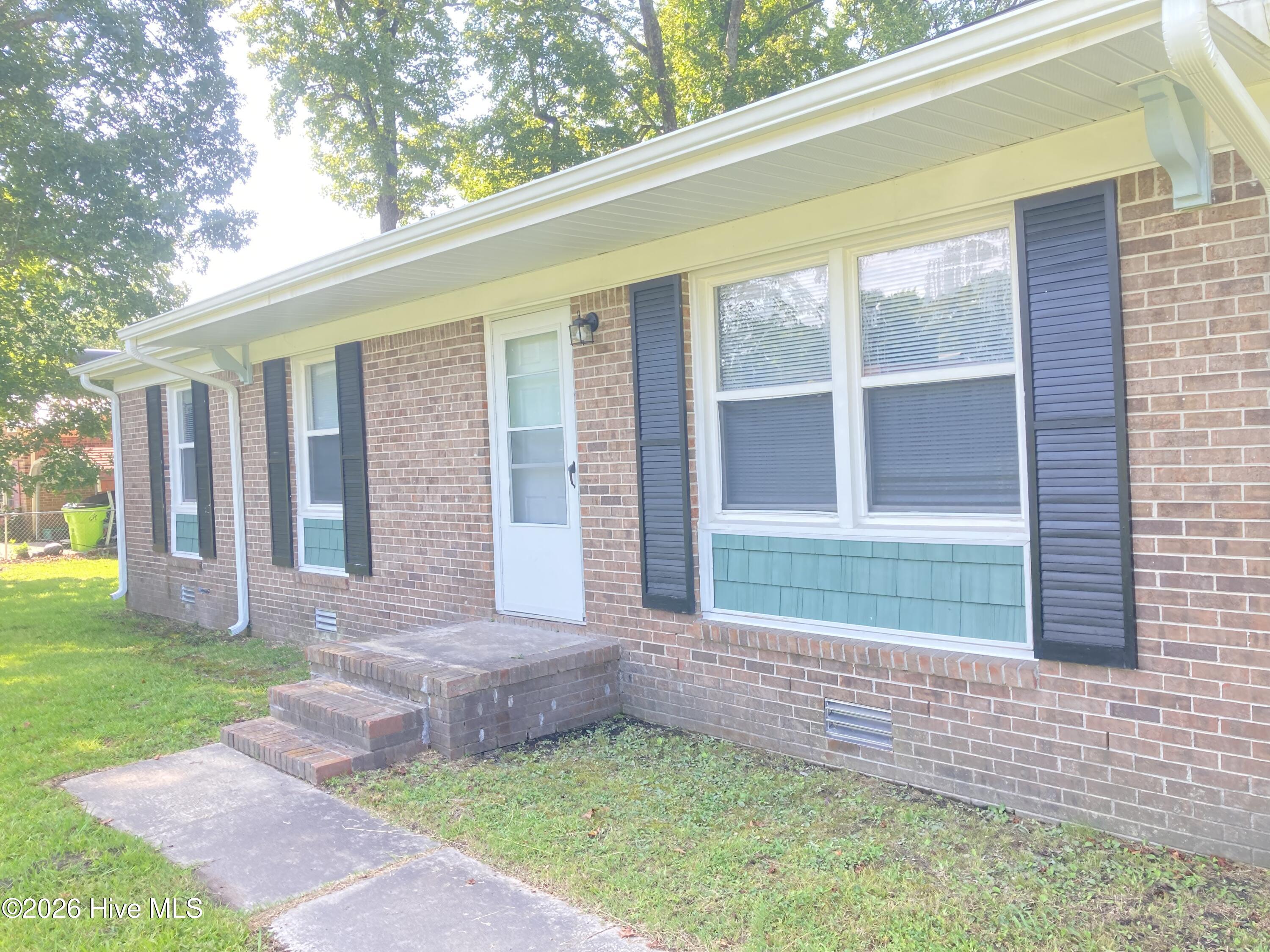 1403 Mockingbird Lane,New Bern