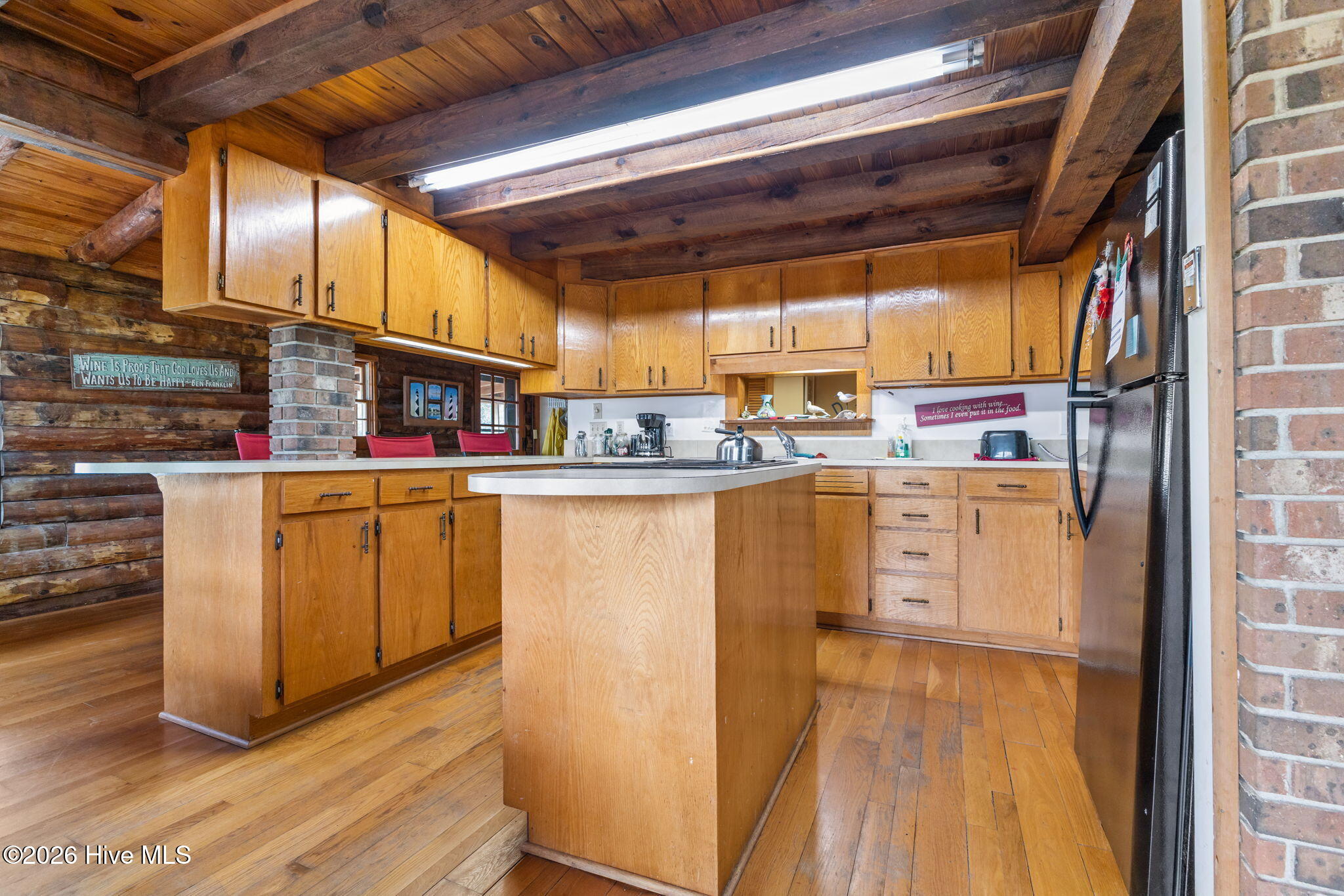 568 Seashore Drive,Atlantic