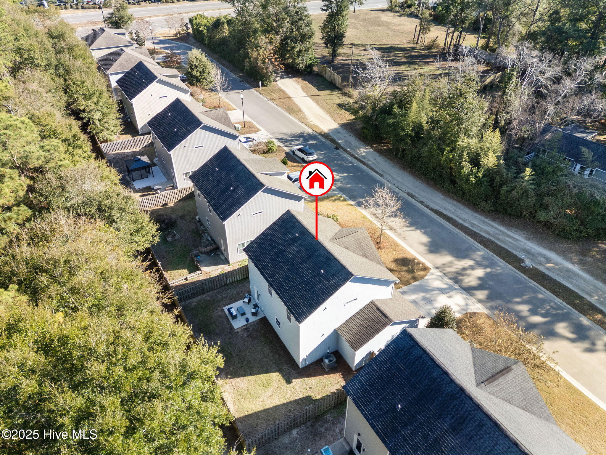 100545162 | Photo 44