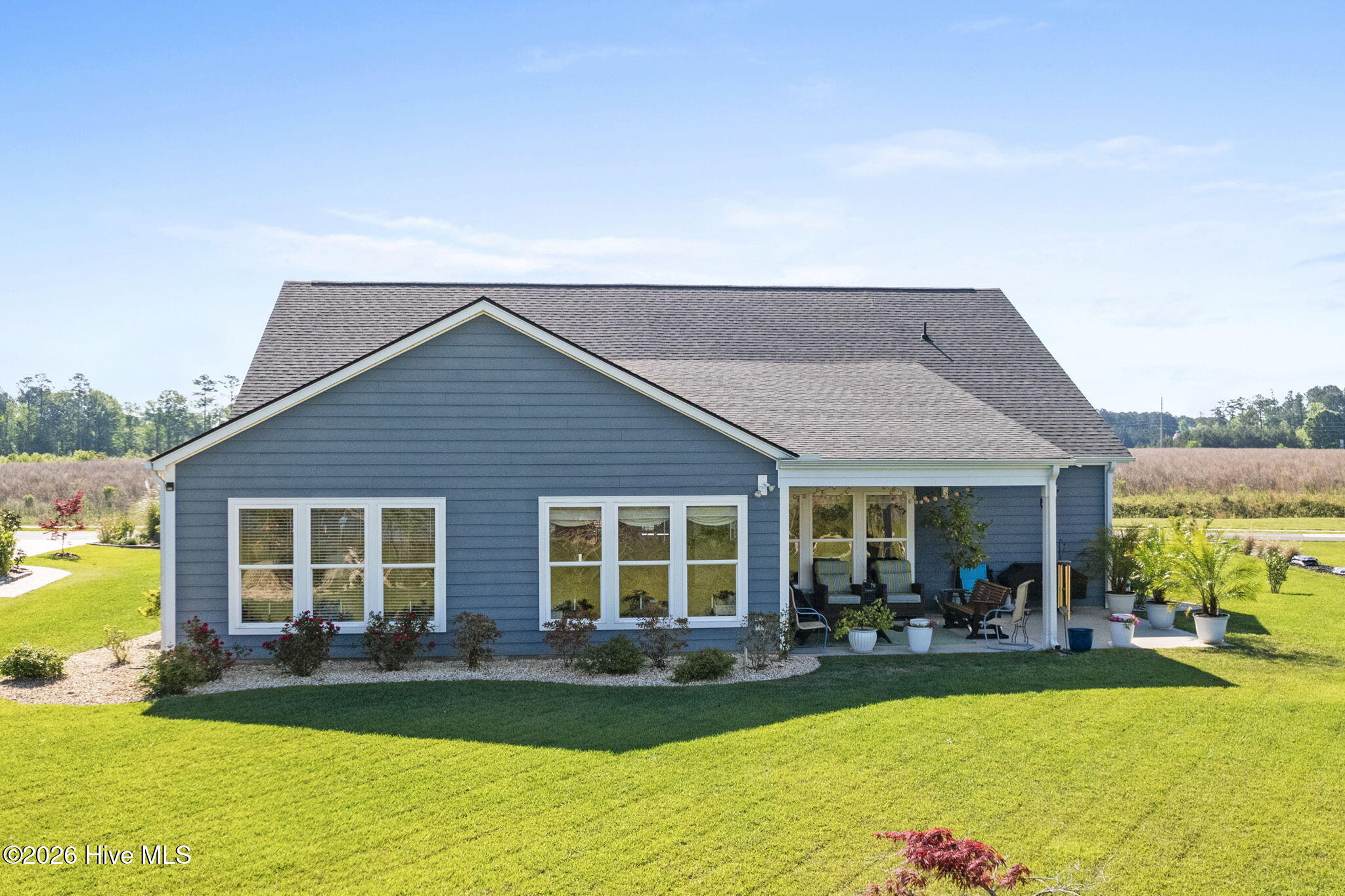 100560467 | Photo 42