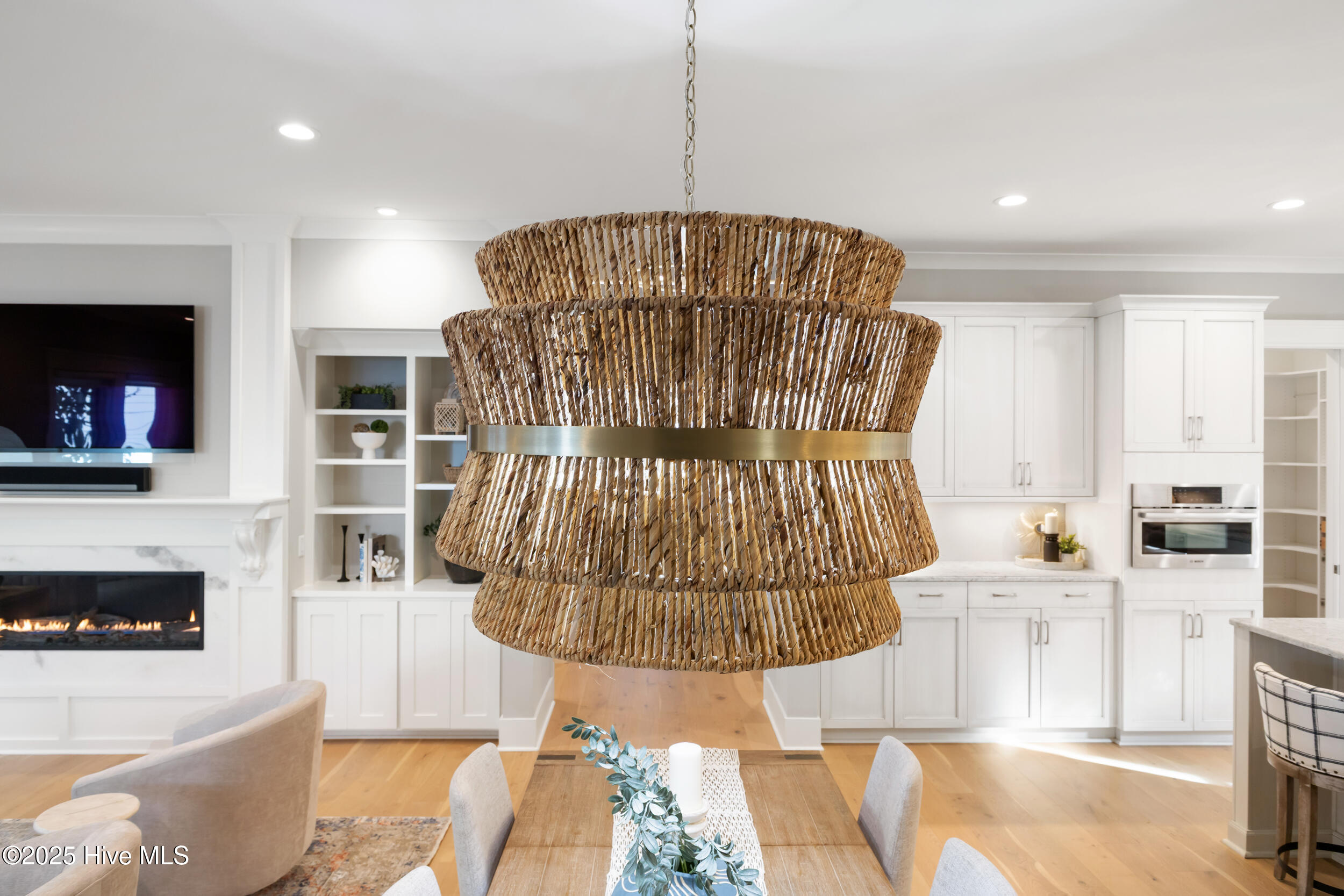 100535952 | Photo 24