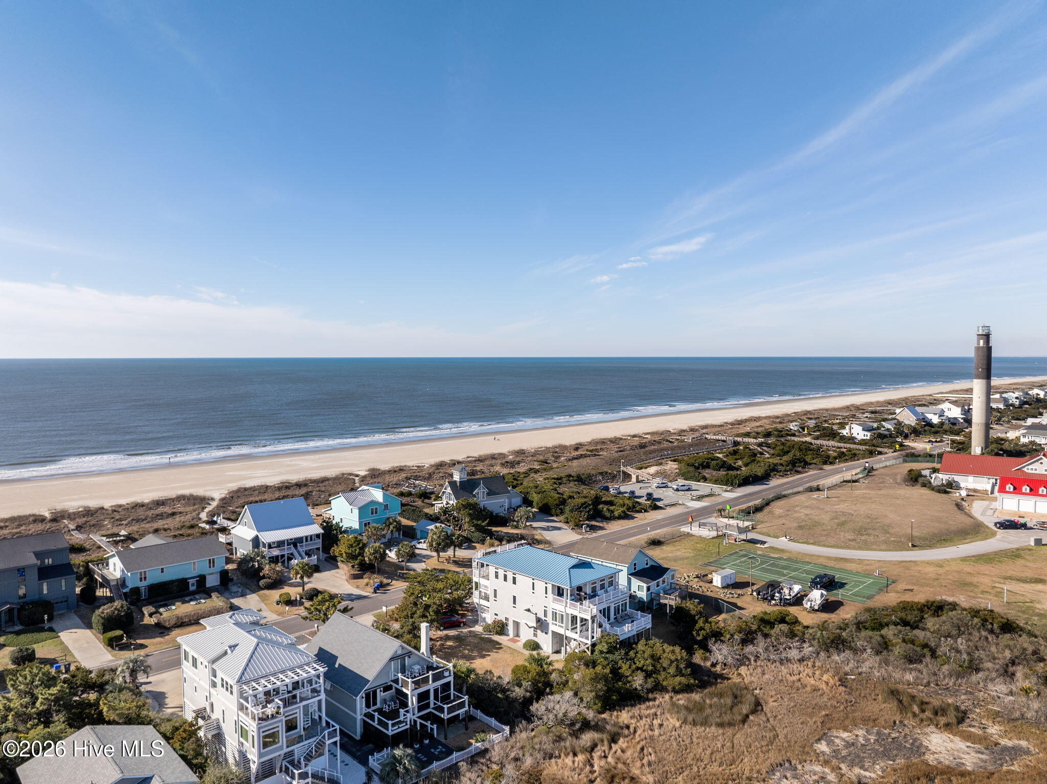 100550406 | Photo 38